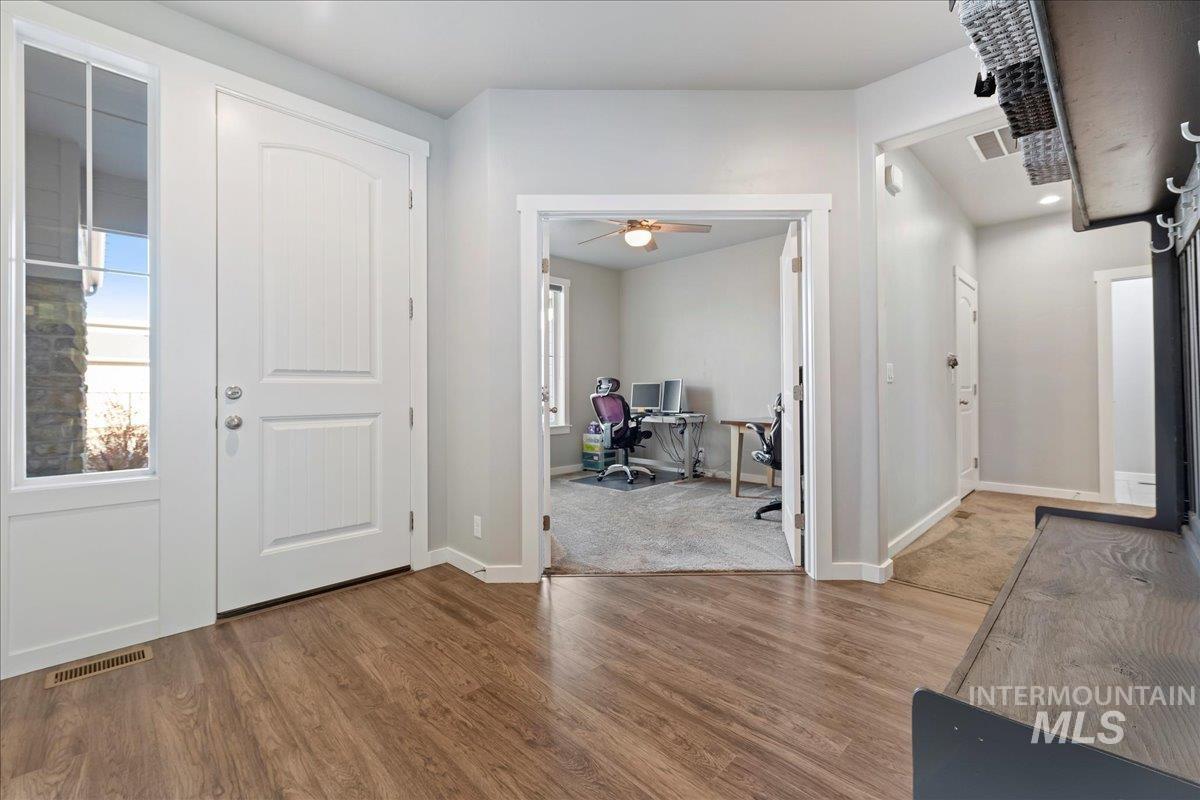 20462 N Shepherds Pie Way, Boise, Idaho 83714, 3 Bedrooms, 2.5 Bathrooms, Residential For Sale, Price $649,900, 98970607