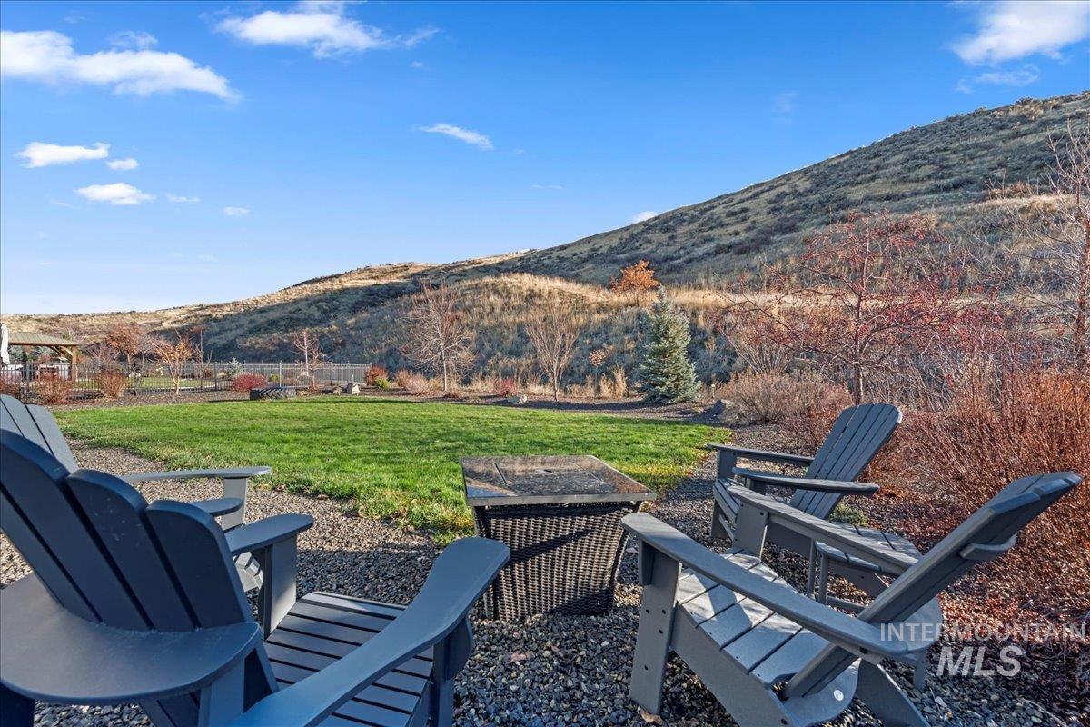 20462 N Shepherds Pie Way, Boise, Idaho 83714, 3 Bedrooms, 2.5 Bathrooms, Residential For Sale, Price $649,900, 98970607