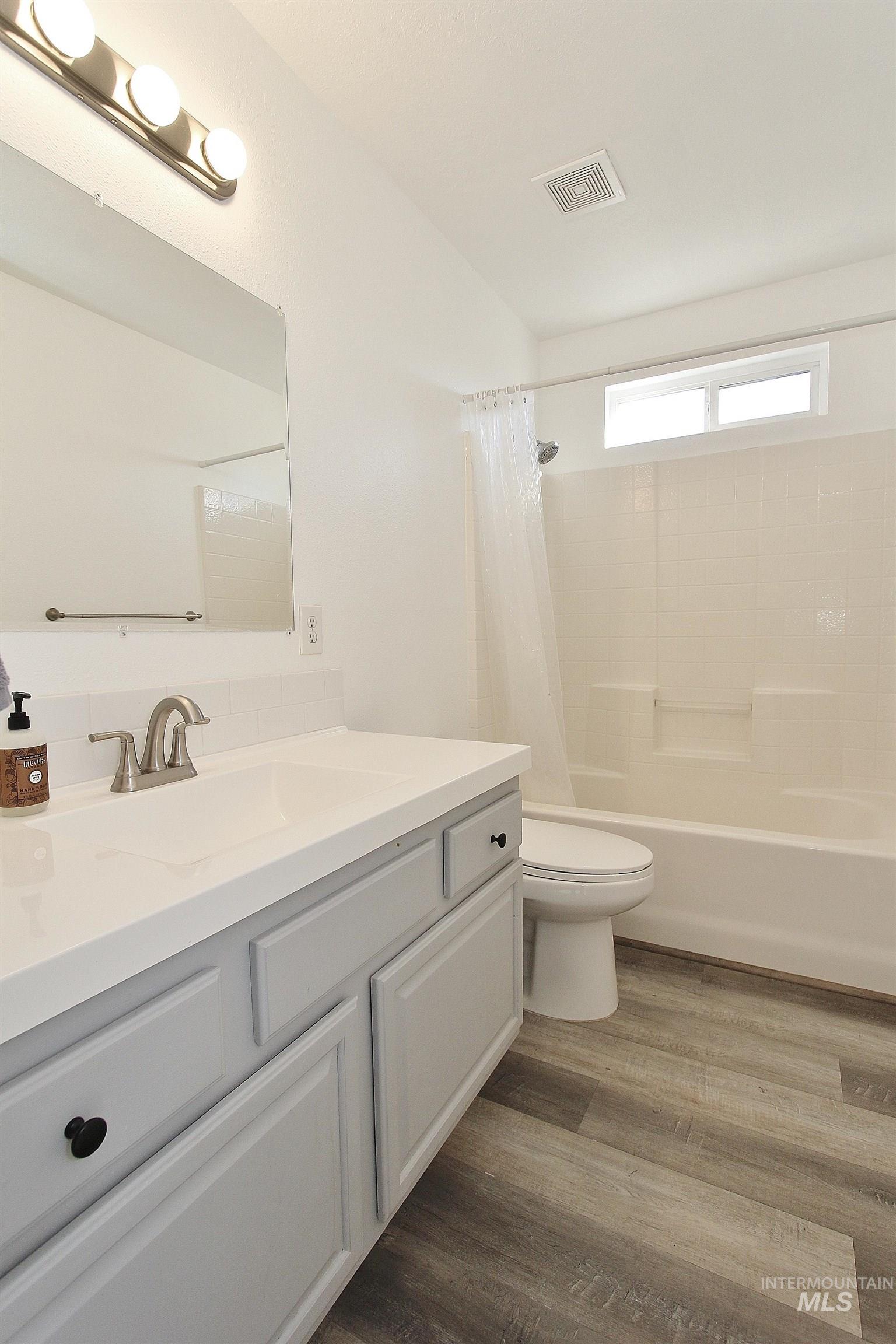 808 Ada Court, Nampa, Idaho 83686, 4 Bedrooms, 3 Bathrooms, Residential For Sale, Price $419,900, 98970610