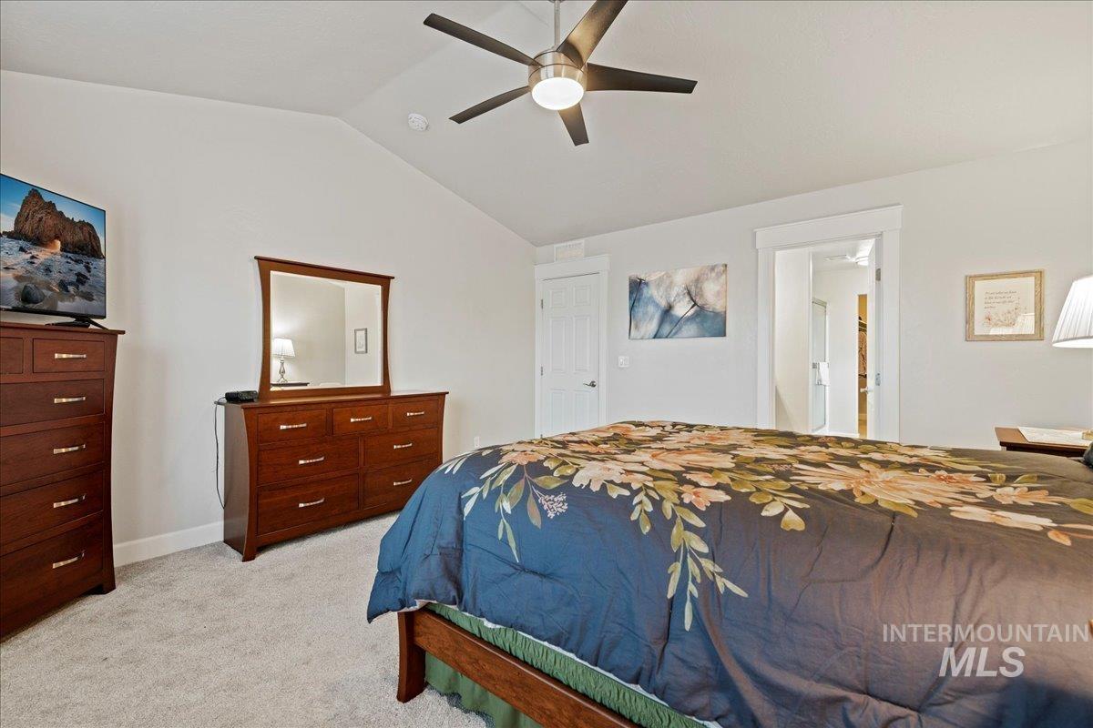 2126 W Pine Creek Dr, Nampa, Idaho 83686, 4 Bedrooms, 2 Bathrooms, Residential For Sale, Price $469,900,MLS 98970617