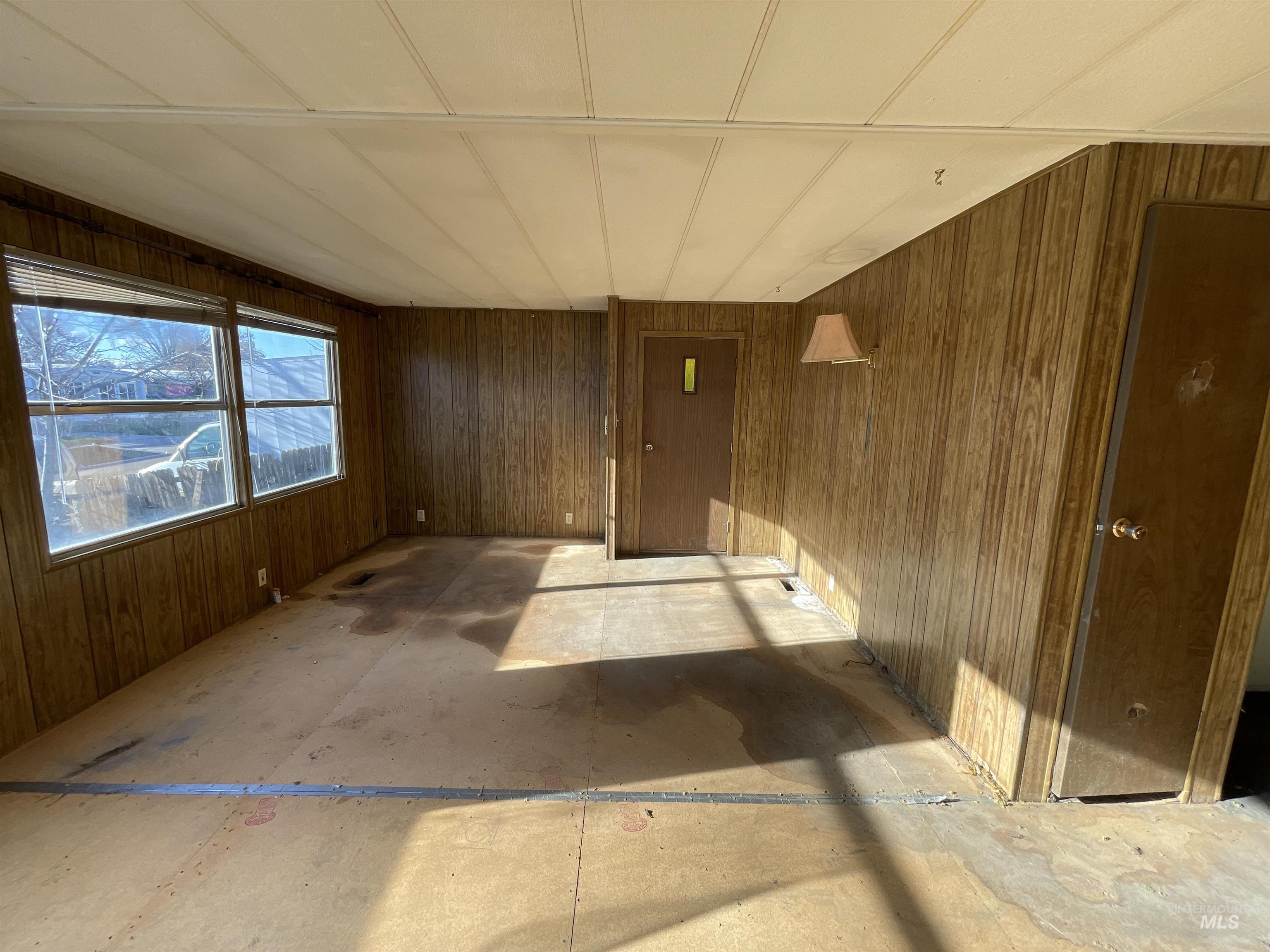 Entrance to property