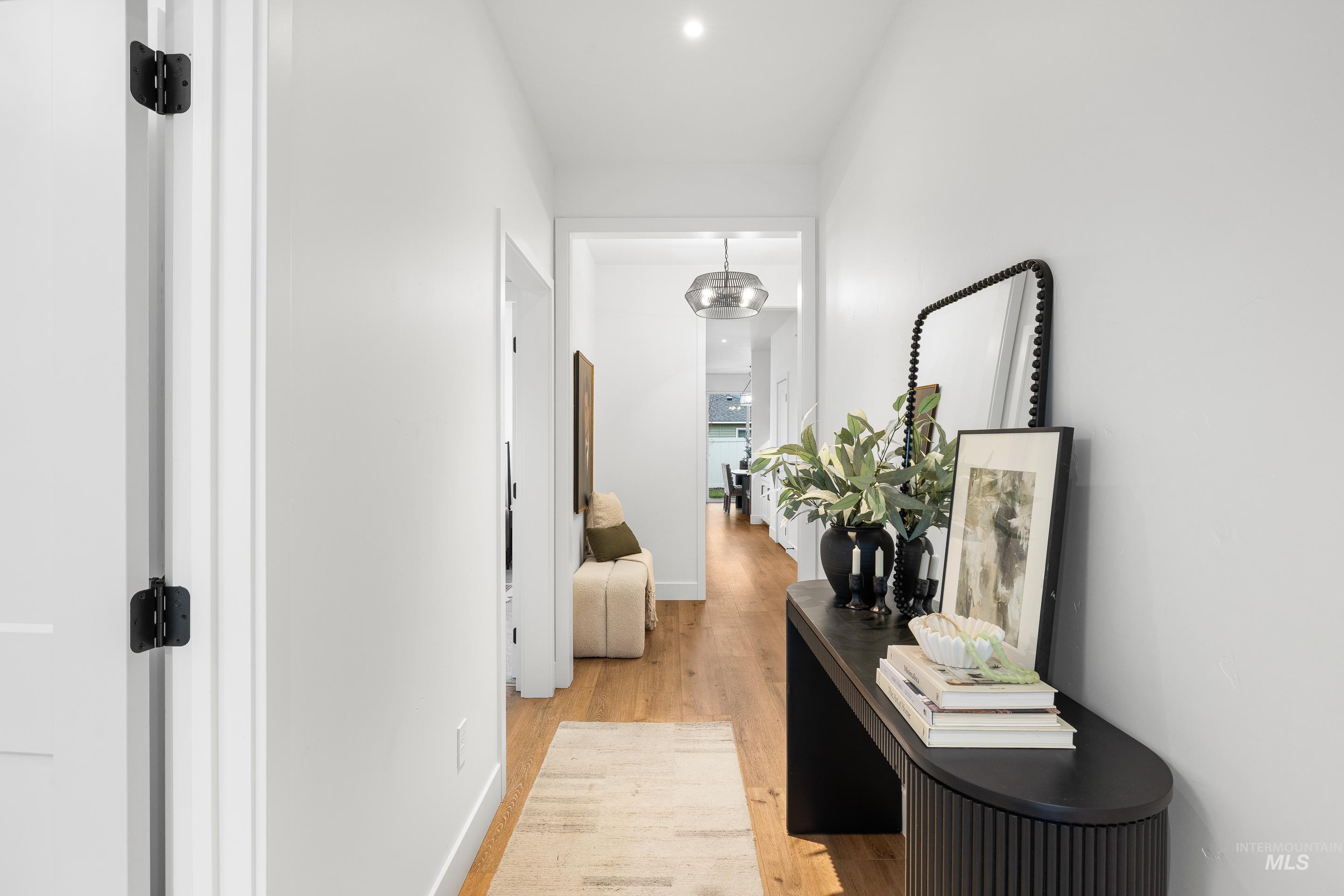 3057 N Lapis Ave, Meridian, Idaho 83646, 3 Bedrooms, 2 Bathrooms, Residential For Sale, Price $565,000,MLS 98970631