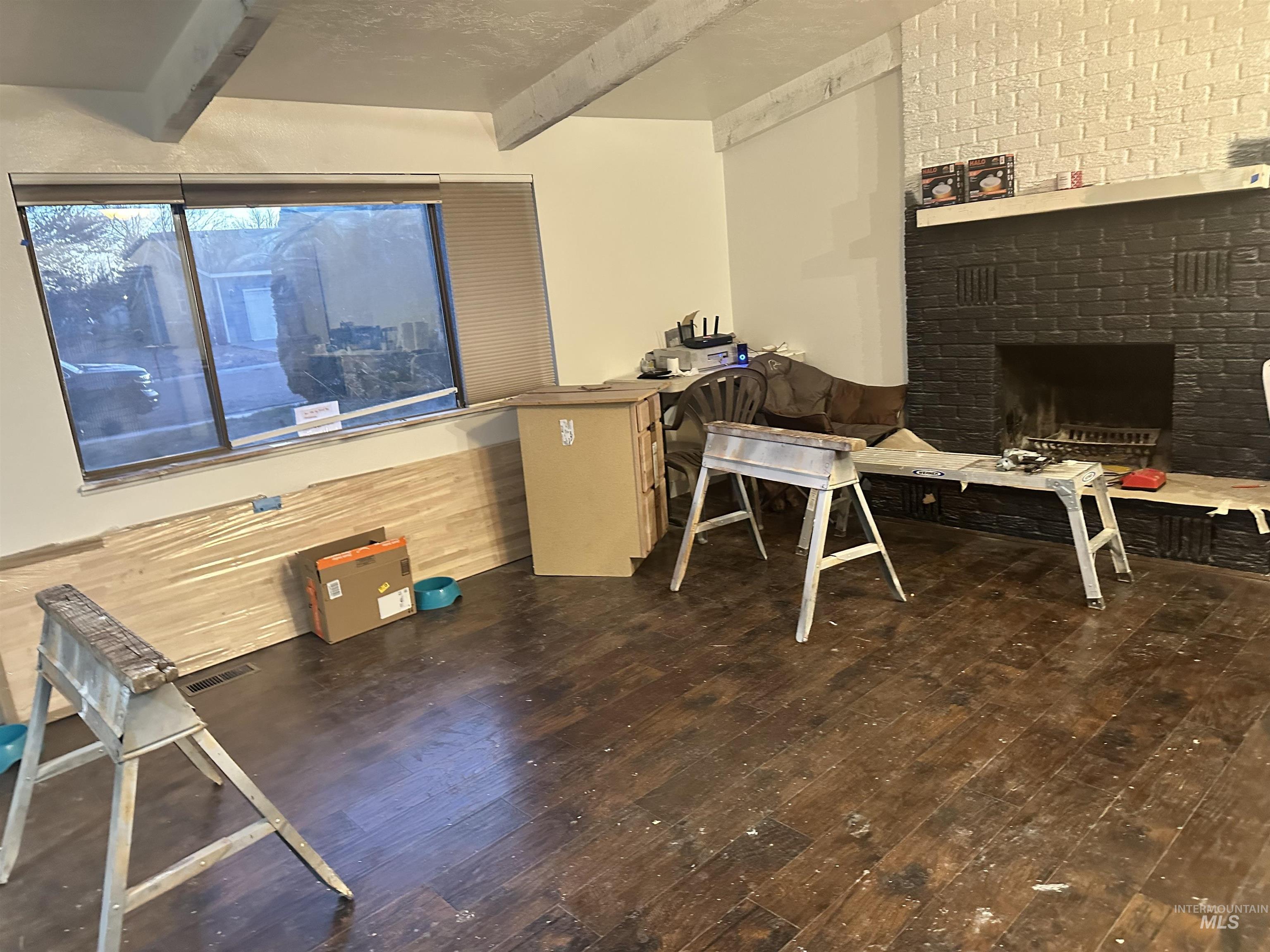 119 E Spruce St, Caldwell, Idaho 83605, 3 Bedrooms, 2 Bathrooms, Residential For Sale, Price $200,000,MLS 98970637