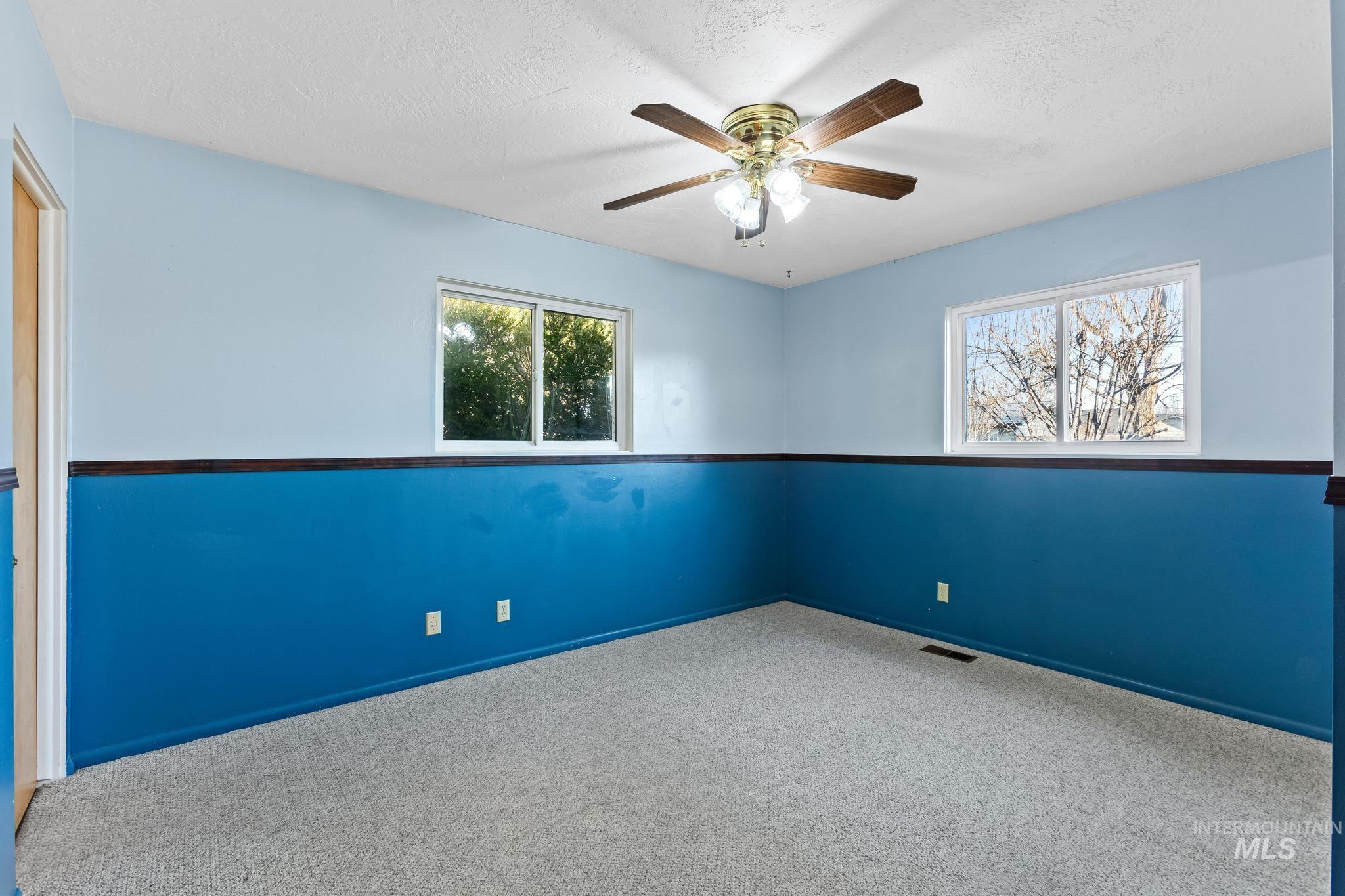 503 NW 3rd St, Fruitland, Idaho 83619, 5 Bedrooms, 2 Bathrooms, Residential For Sale, Price $399,990, 98970650