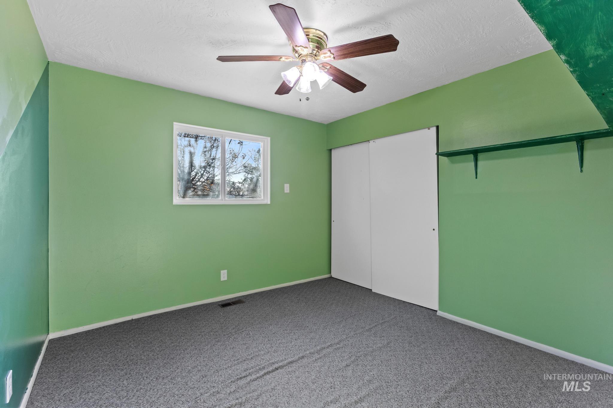 503 NW 3rd St, Fruitland, Idaho 83619, 5 Bedrooms, 2 Bathrooms, Residential For Sale, Price $399,990, 98970650