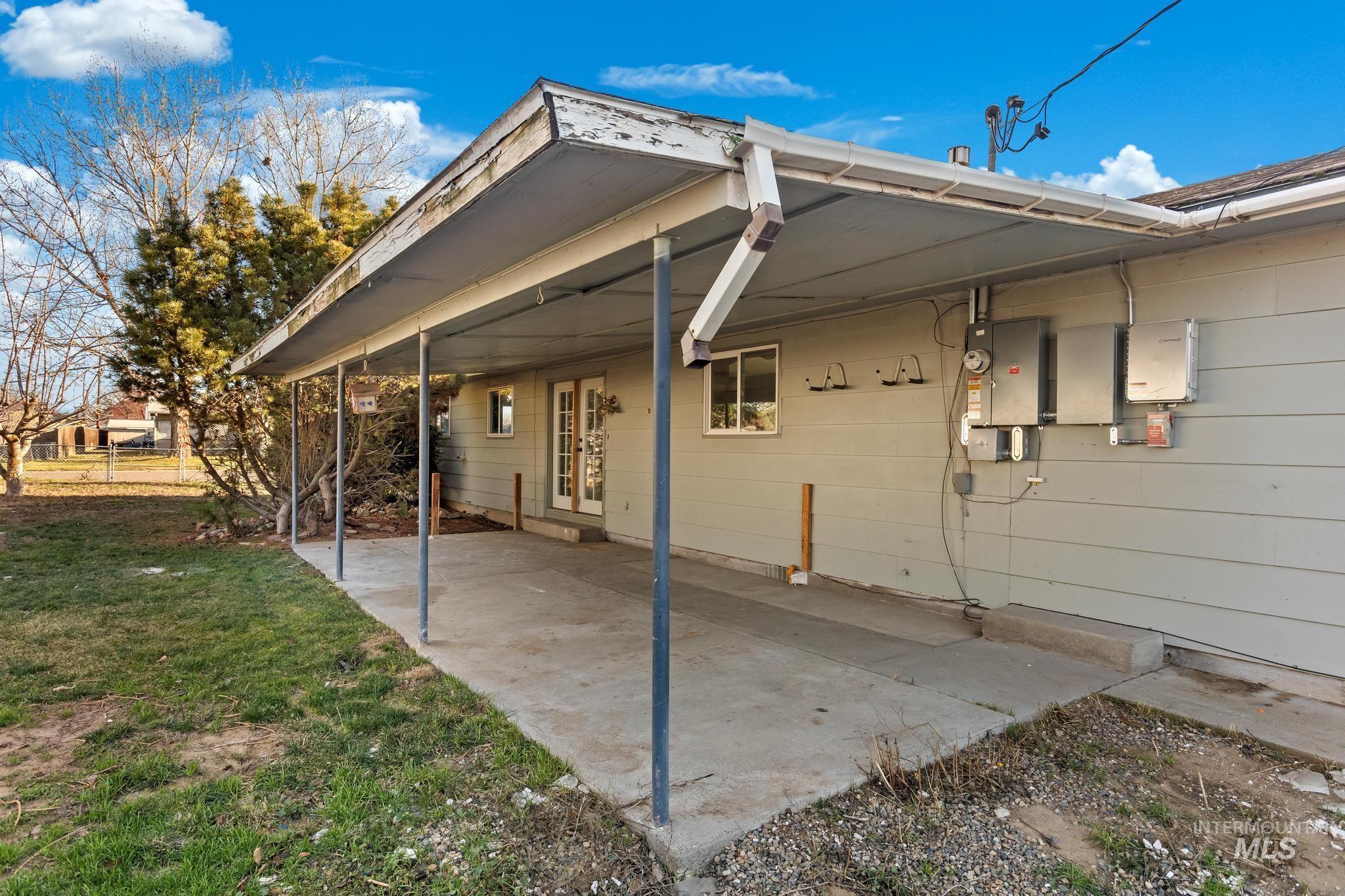 503 NW 3rd St, Fruitland, Idaho 83619, 5 Bedrooms, 2 Bathrooms, Residential For Sale, Price $399,990, 98970650