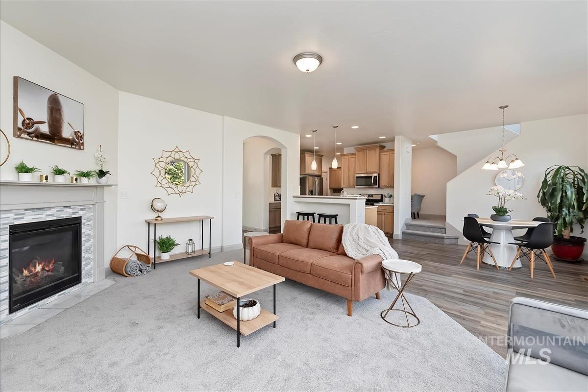 5932 W Quintale Dr., Meridian, Idaho 83646, 6 Bedrooms, 3.5 Bathrooms, Residential For Sale, Price $635,000,MLS 98970651