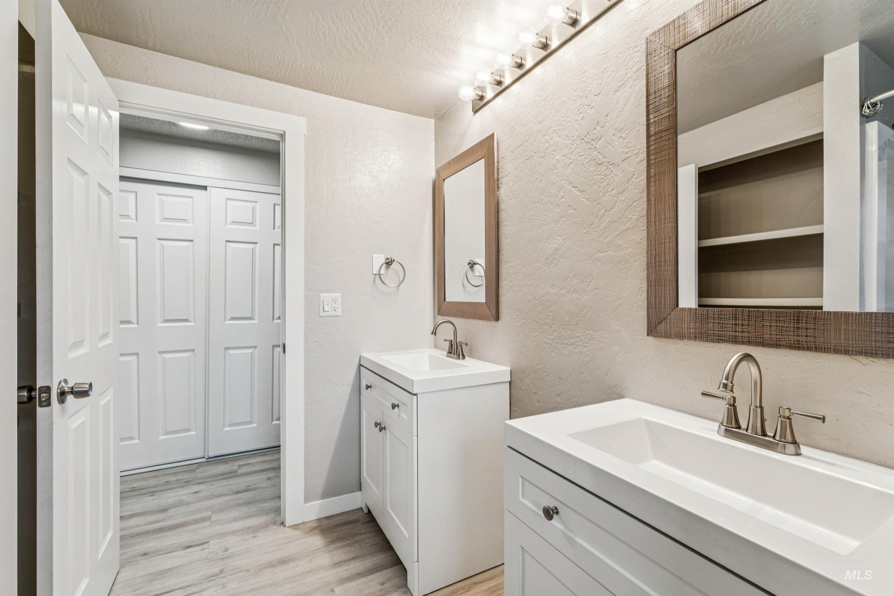 2105 Airport Ave, Caldwell, Idaho 83605, 2 Bedrooms, 1 Bathroom, Residential Income For Sale, Price $837,000,MLS 98970656