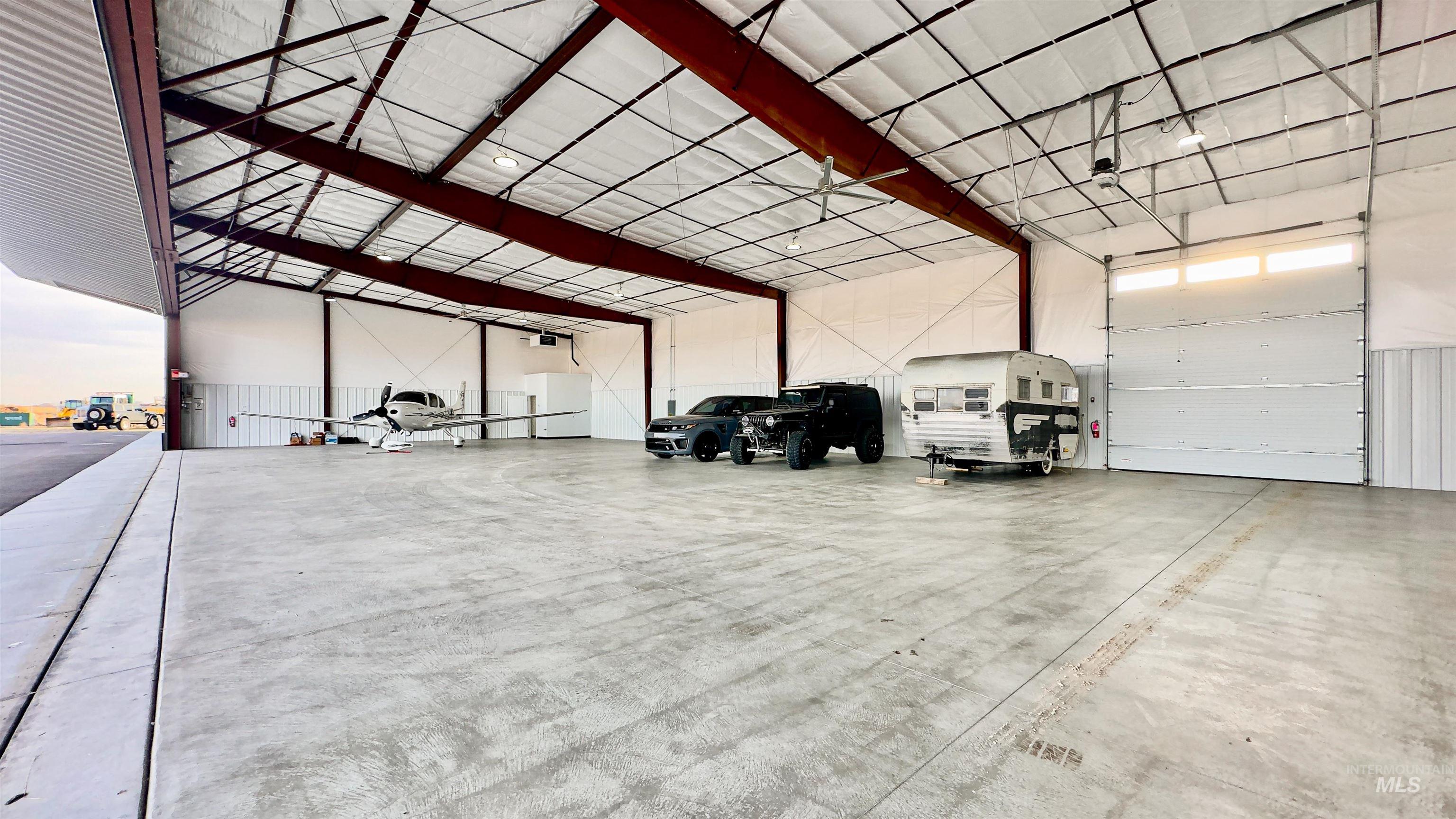 5515 Aviation Way, Caldwell, Idaho 83605, Business/Commercial For Sale, Price $850,000,MLS 98970671