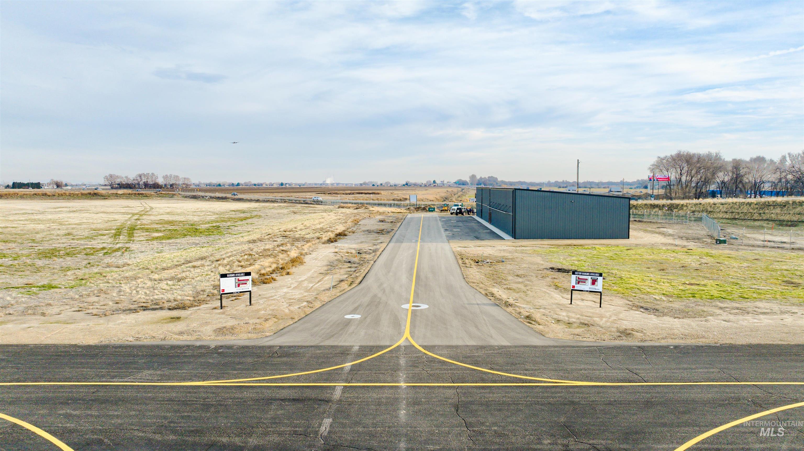 5515 Aviation Way, Caldwell, Idaho 83605, Business/Commercial For Sale, Price $850,000,MLS 98970671