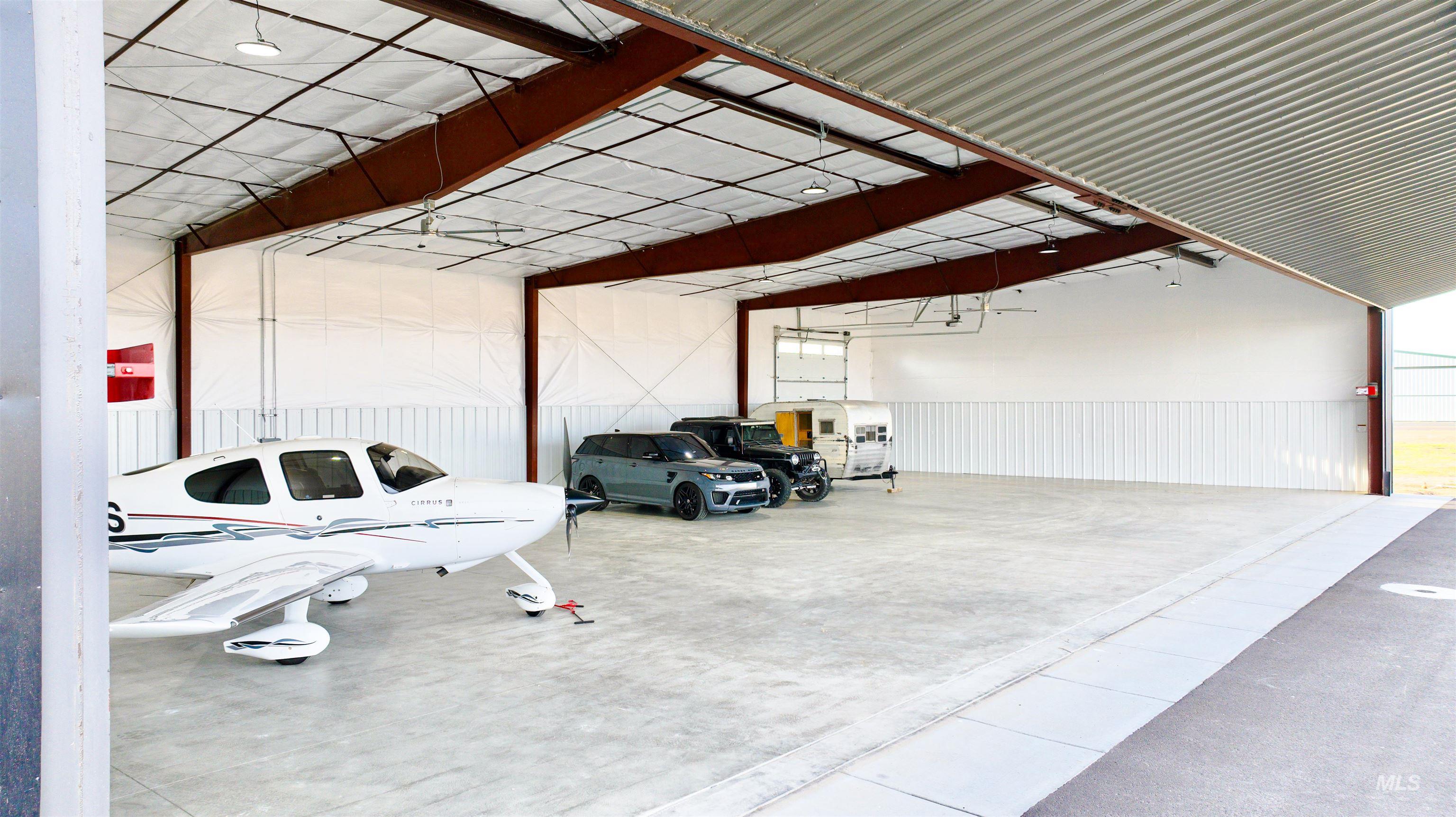 5515 Aviation Way, Caldwell, Idaho 83605, Business/Commercial For Sale, Price $850,000,MLS 98970671