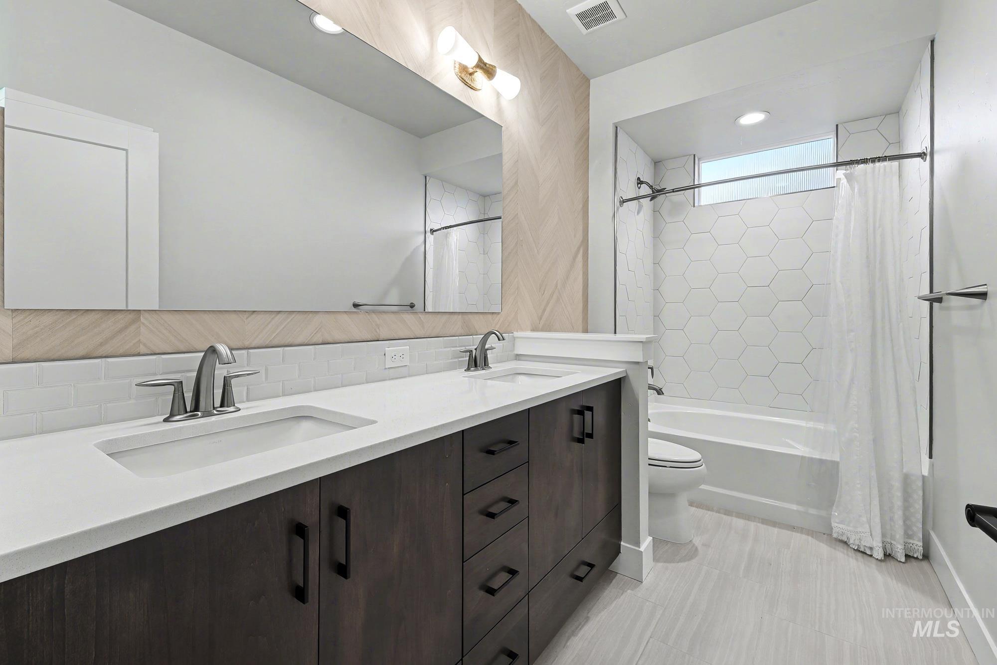 4758 W Fern Vista Ct, Meridian, Idaho 83646, 3 Bedrooms, 2.5 Bathrooms, Residential For Sale, Price $649,900,MLS 98970677