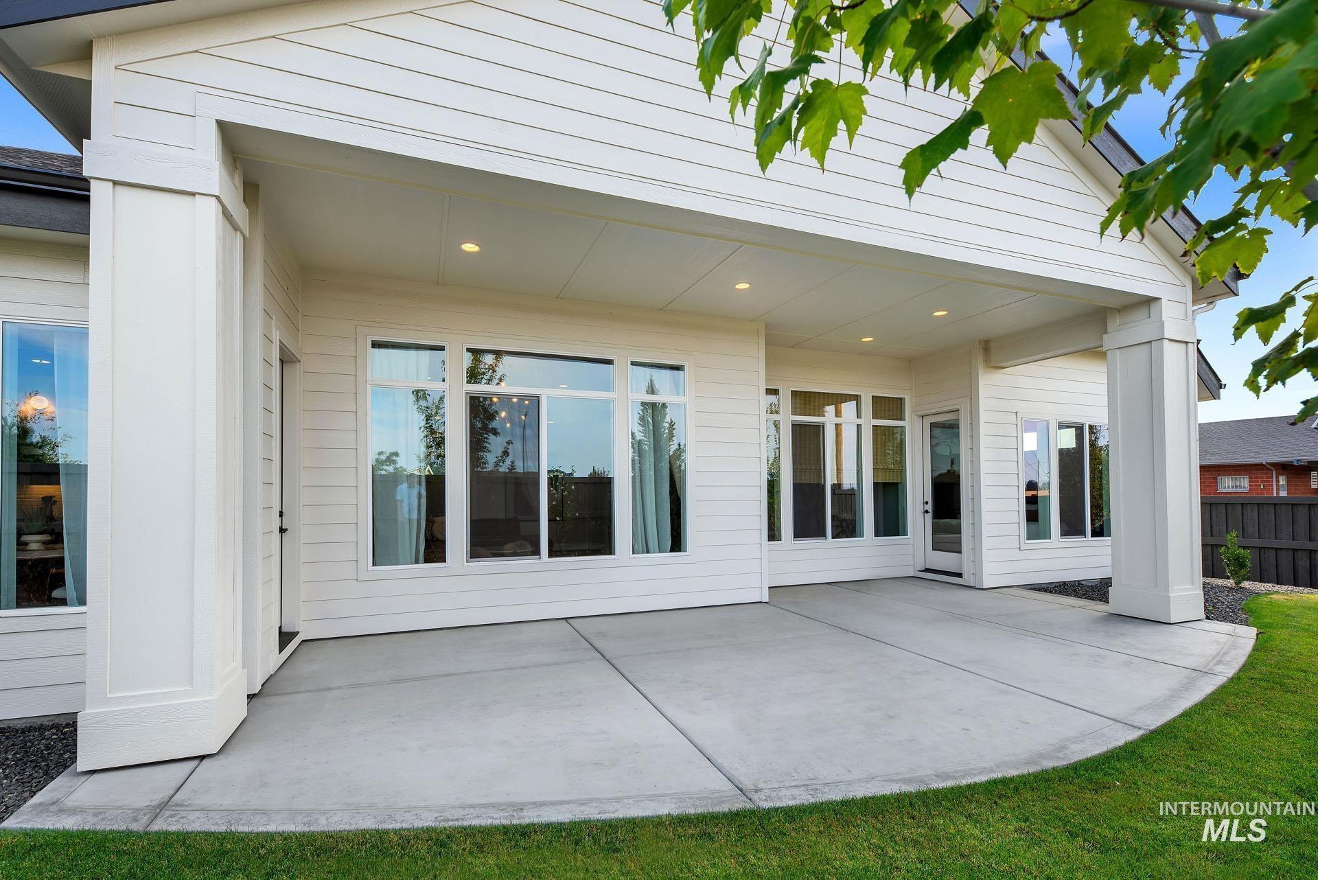 4758 W Fern Vista Ct, Meridian, Idaho 83646, 3 Bedrooms, 2.5 Bathrooms, Residential For Sale, Price $649,900,MLS 98970677