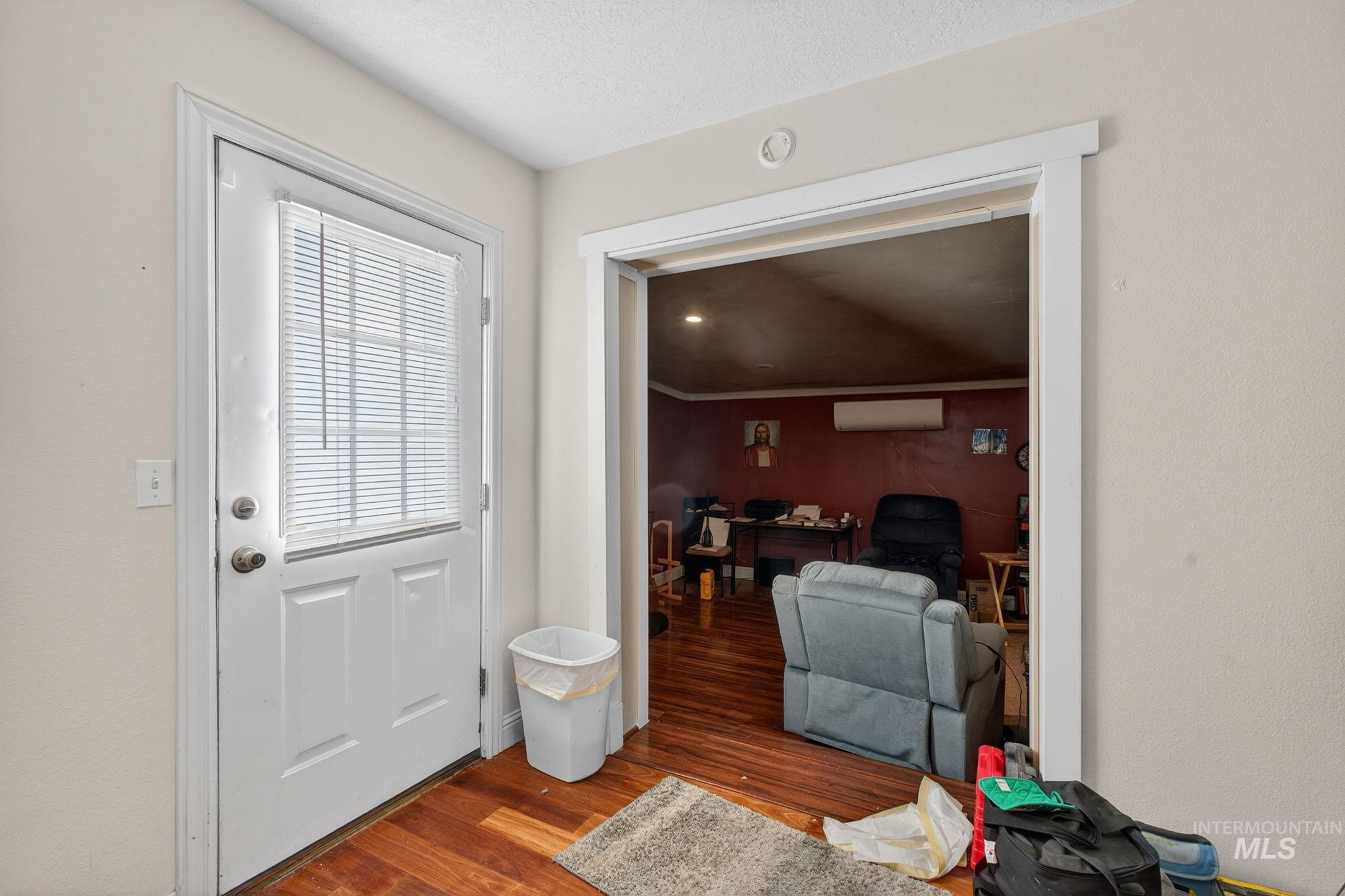 208 S 4th W St., Preston, Idaho 83263, 3 Bedrooms, 1 Bathroom, Residential For Sale, Price $299,900,MLS 98970678