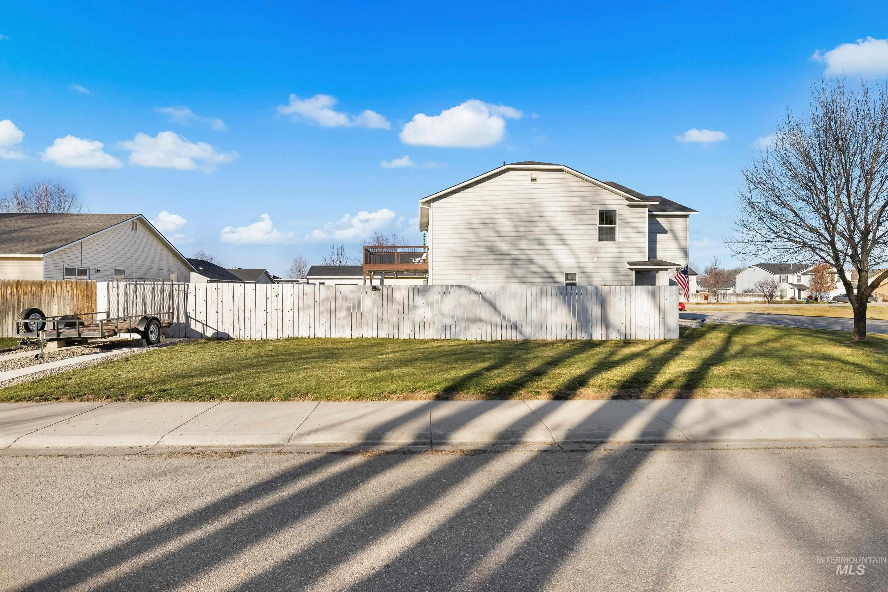 View of side of home