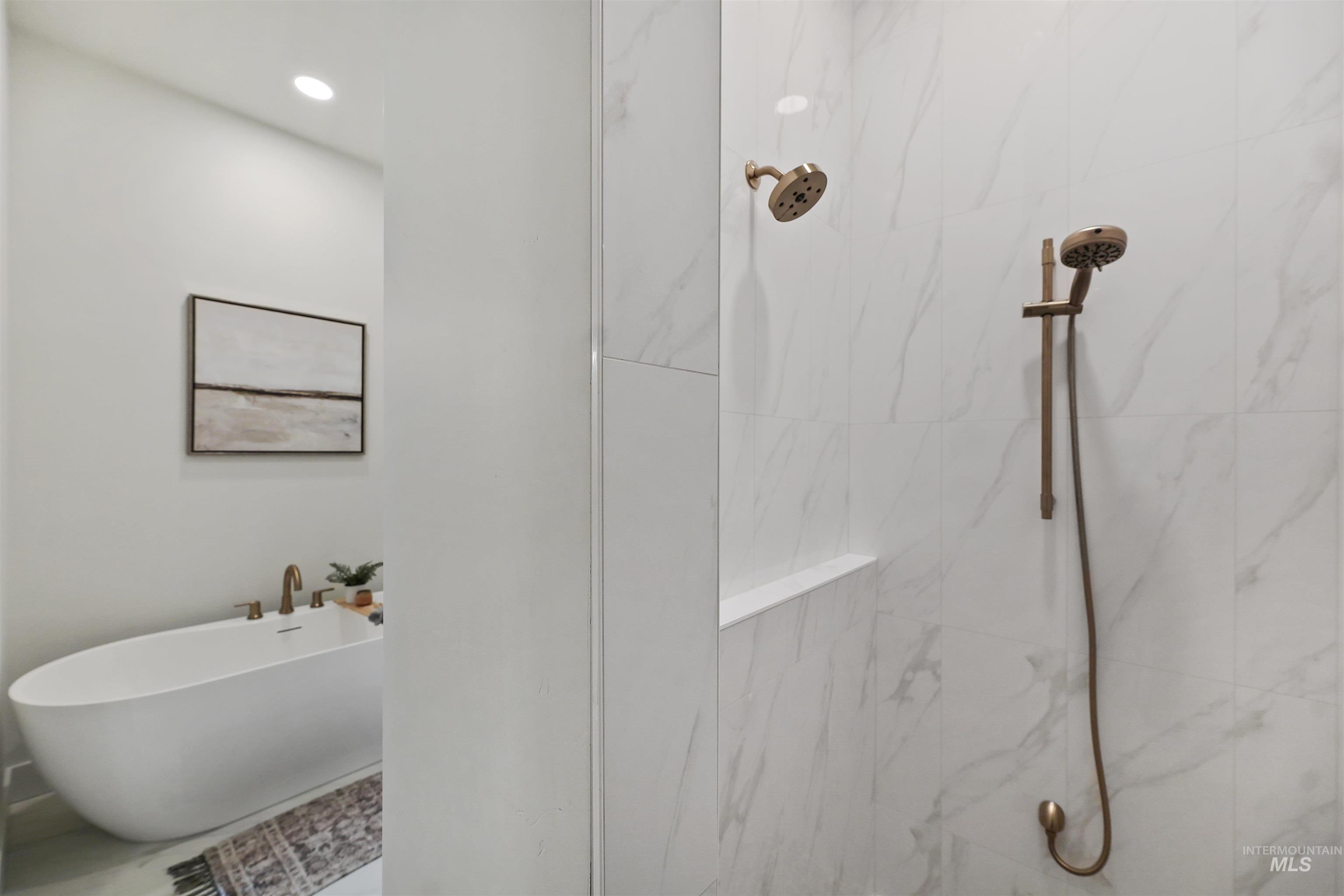 7373 W Feather Edge, Eagle, Idaho 83616, 3 Bedrooms, 2.5 Bathrooms, Residential For Sale, Price $949,000, 98970683