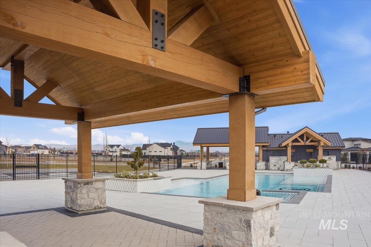 7373 W Feather Edge, Eagle, Idaho 83616, 3 Bedrooms, 2.5 Bathrooms, Residential For Sale, Price $899,000, 98970683