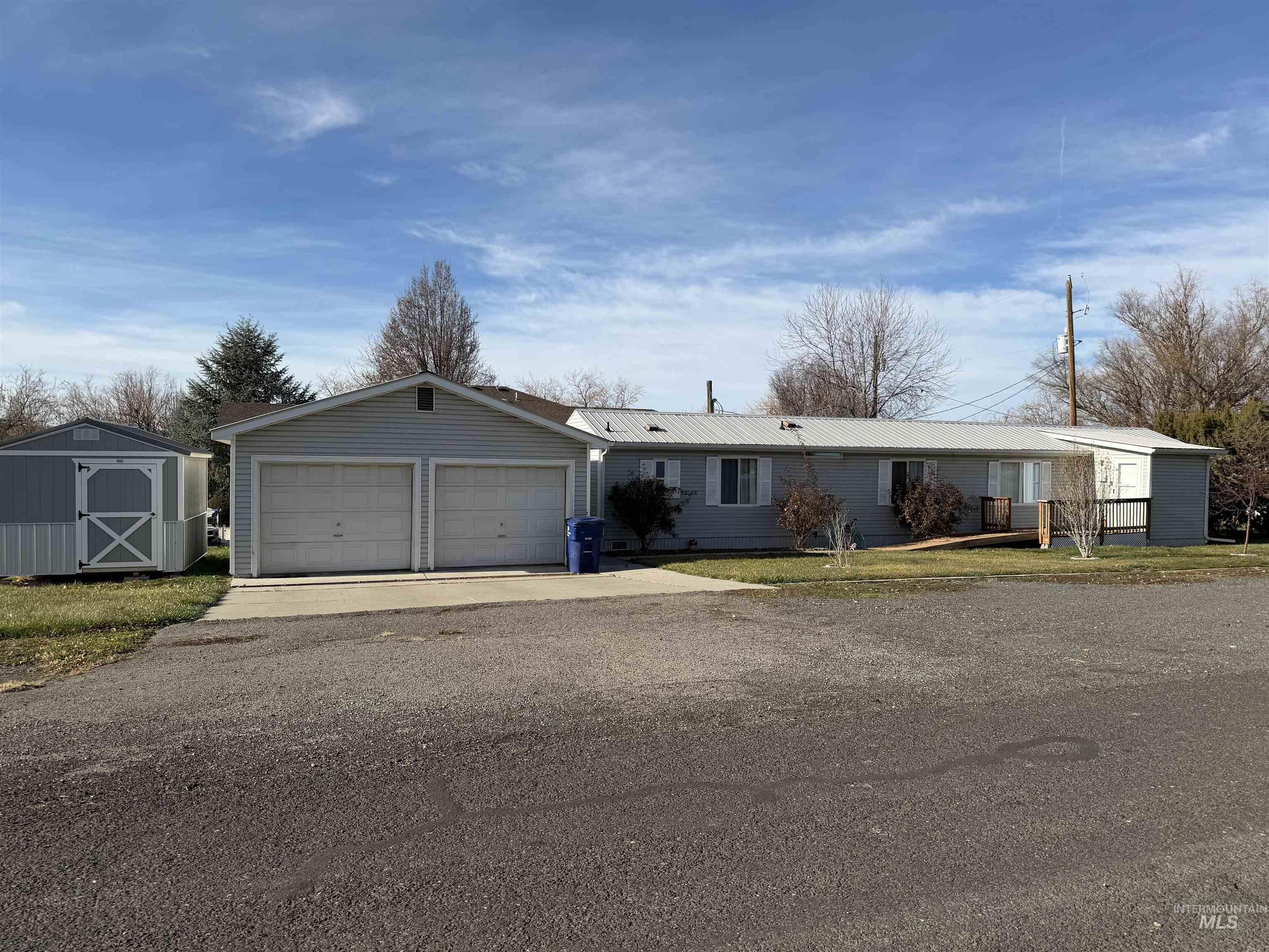 376 S Second, Hagerman, Idaho 83332, 2 Bedrooms, 2 Bathrooms, Residential For Sale, Price $172,500, 98970687