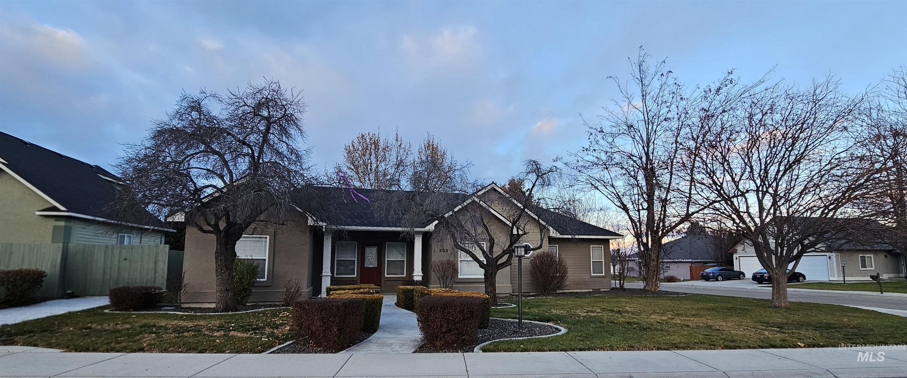 502 Crosspoint Ave, Nampa, Idaho 83686, 3 Bedrooms, 2 Bathrooms, Residential For Sale, Price $415,000,MLS 98970689