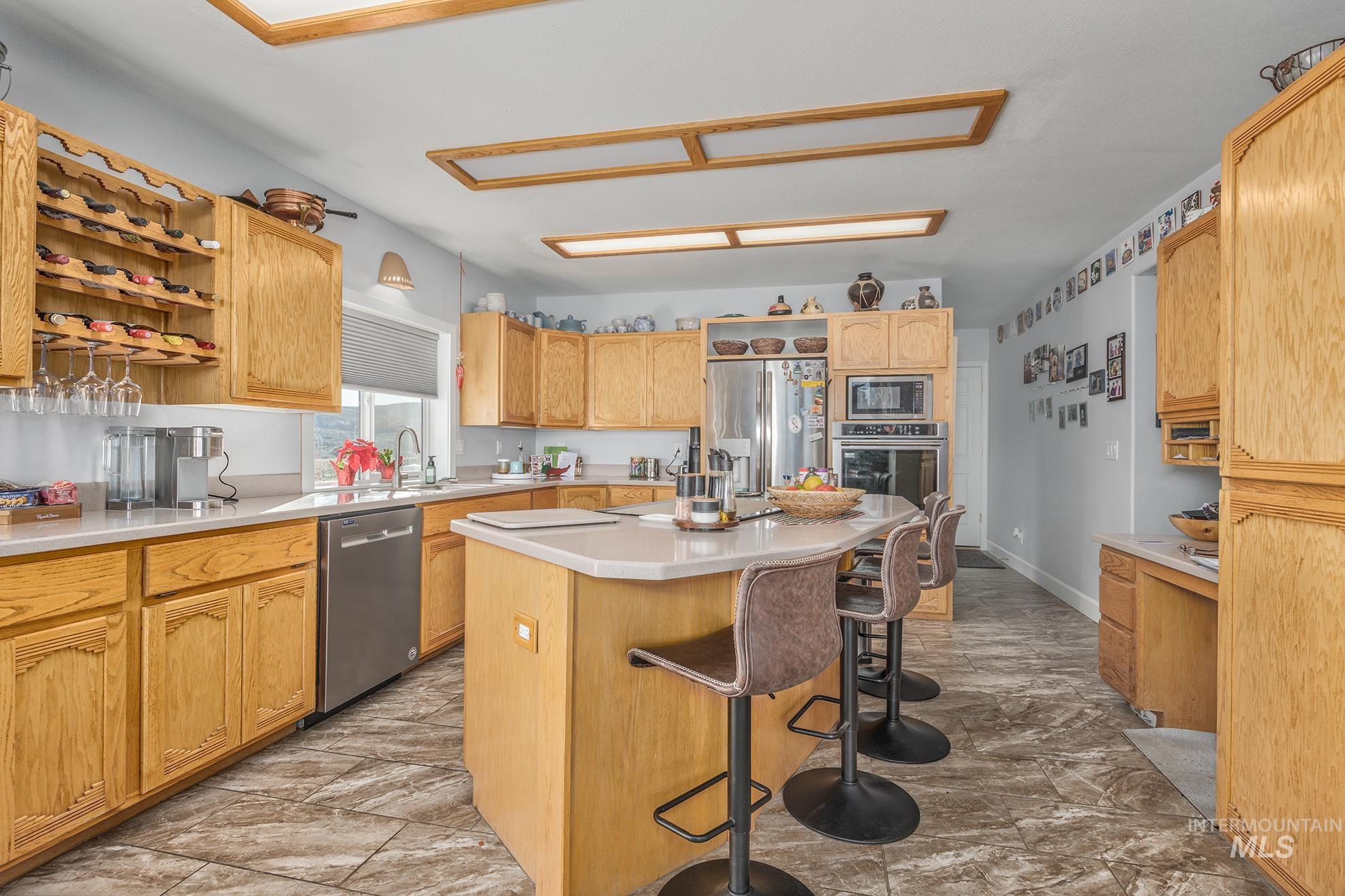 985 Hwy 95, Weiser, Idaho 83672, 3 Bedrooms, 2 Bathrooms, Residential For Sale, Price $1,100,000, 98970691