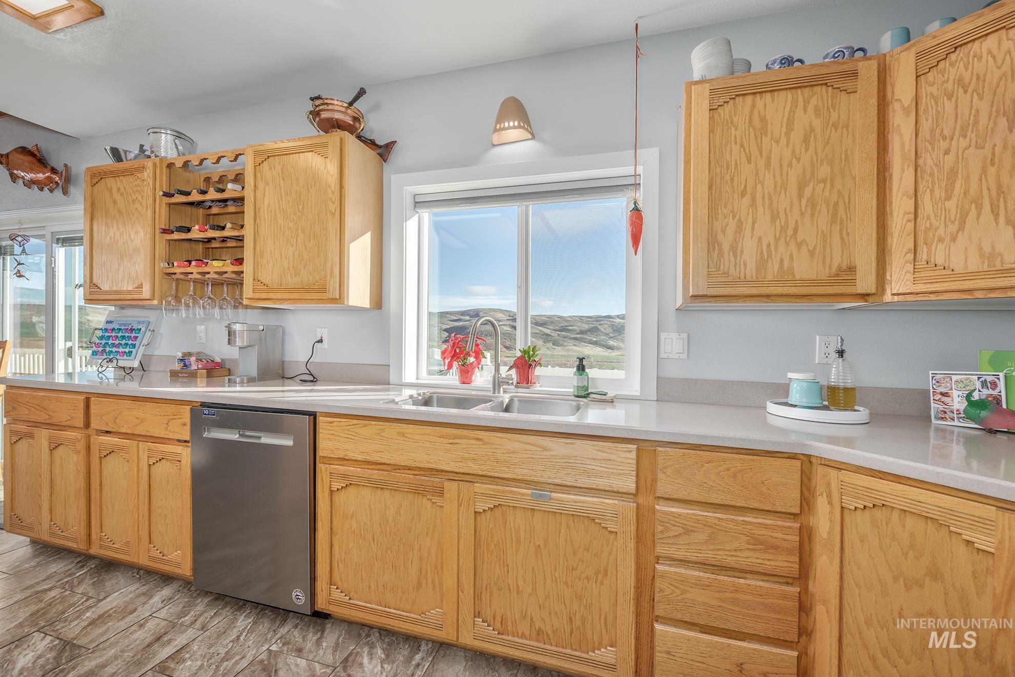 985 Hwy 95, Weiser, Idaho 83672, 3 Bedrooms, 2 Bathrooms, Residential For Sale, Price $1,100,000, 98970691