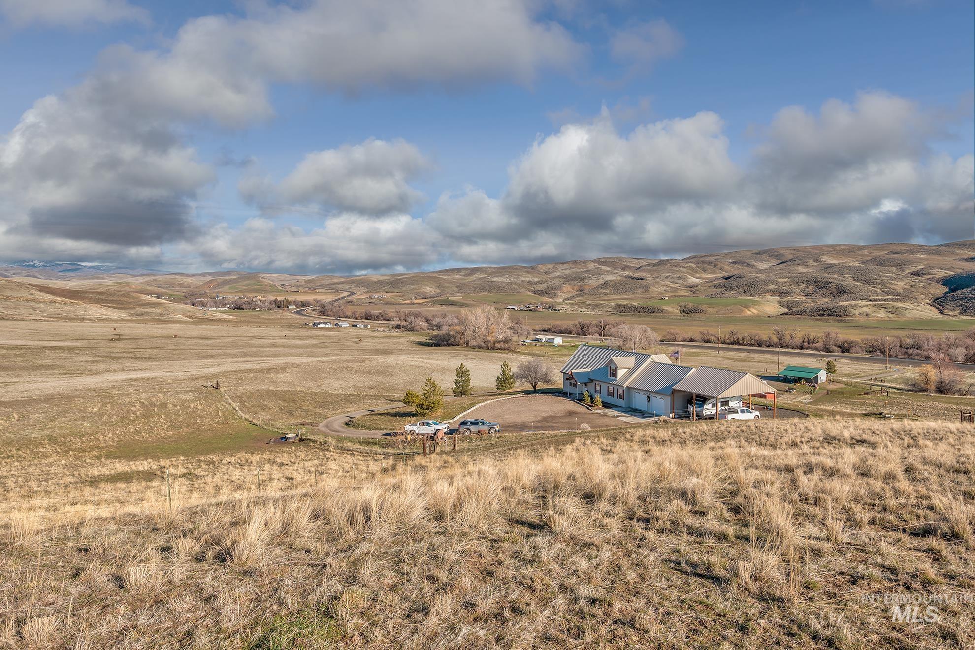 985 Hwy 95, Weiser, Idaho 83672, 3 Bedrooms, 2 Bathrooms, Residential For Sale, Price $1,100,000, 98970691