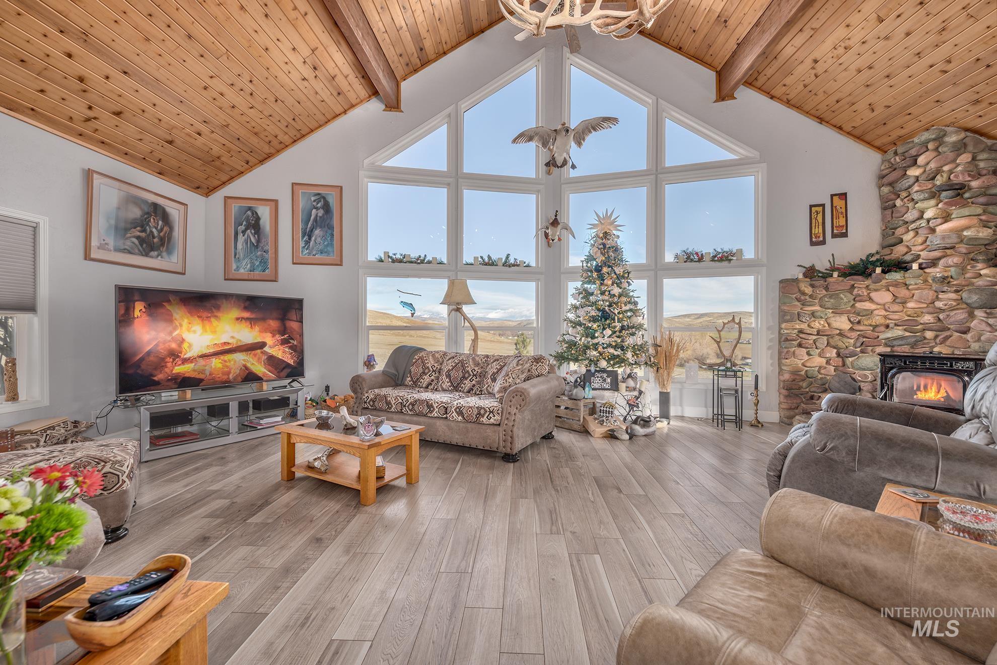 985 Hwy 95, Weiser, Idaho 83672, 3 Bedrooms, 2 Bathrooms, Residential For Sale, Price $1,100,000, 98970691