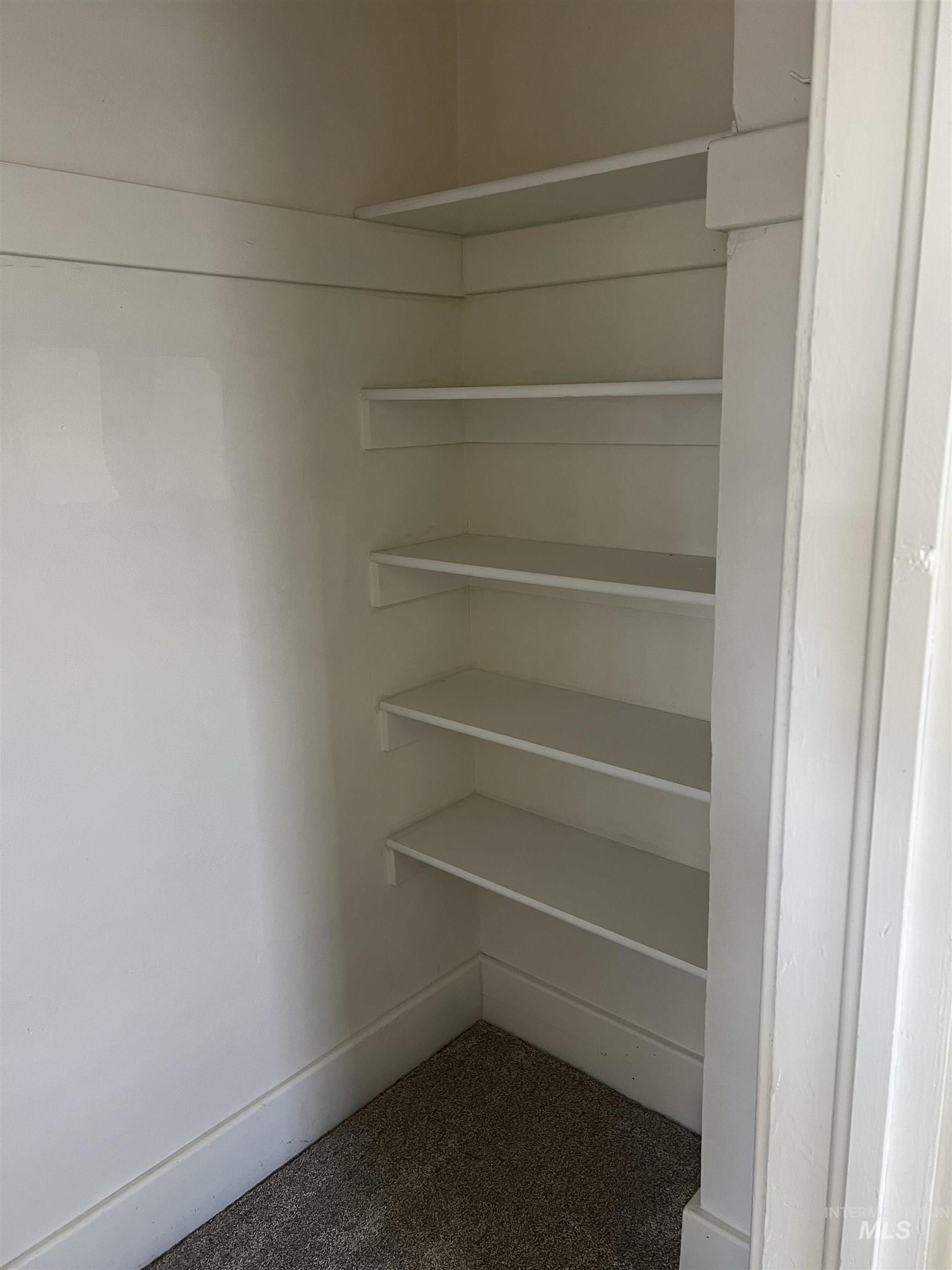 120 W Bannock, Richfield, Idaho 83349, 5 Bedrooms, 2 Bathrooms, Residential For Sale, Price $299,900,MLS 98970694