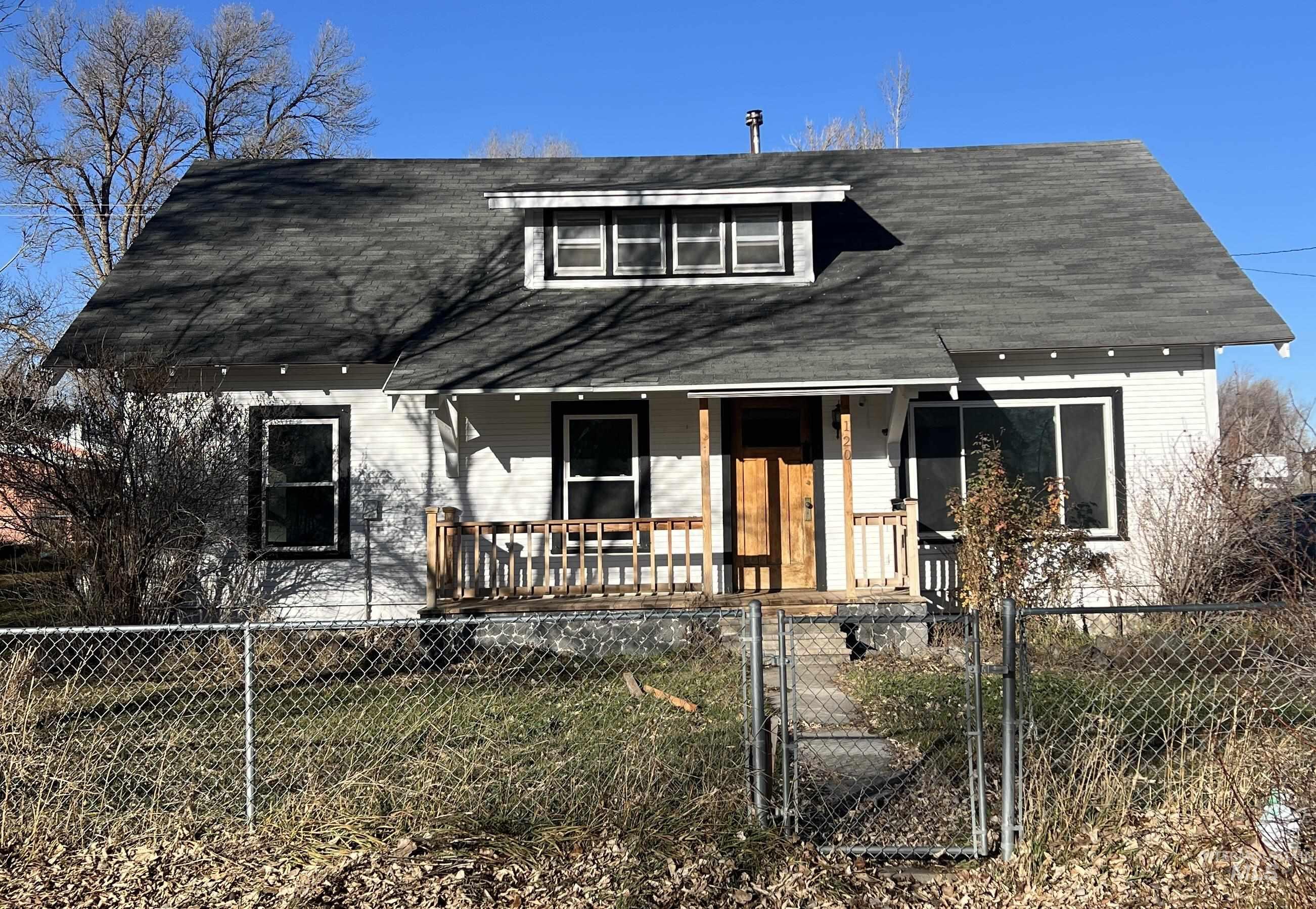 120 W Bannock, Richfield, Idaho 83349, 5 Bedrooms, 2 Bathrooms, Residential For Sale, Price $299,900,MLS 98970694