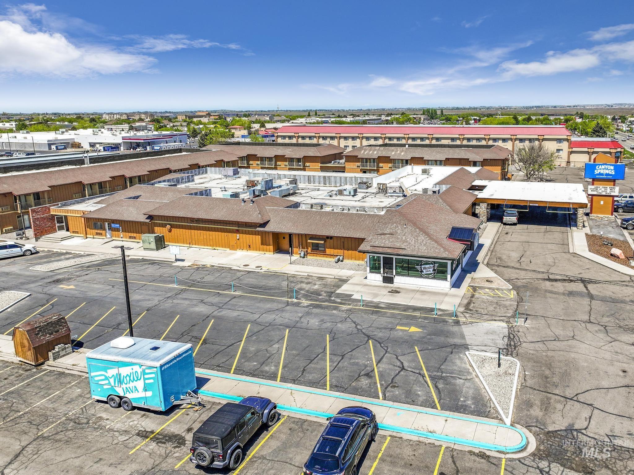 1351 Blue Lakes Blvd, Twin Falls, Idaho 83301, 3 Rooms, Business/Commercial For Sale, Price $39,000,MLS 98970696