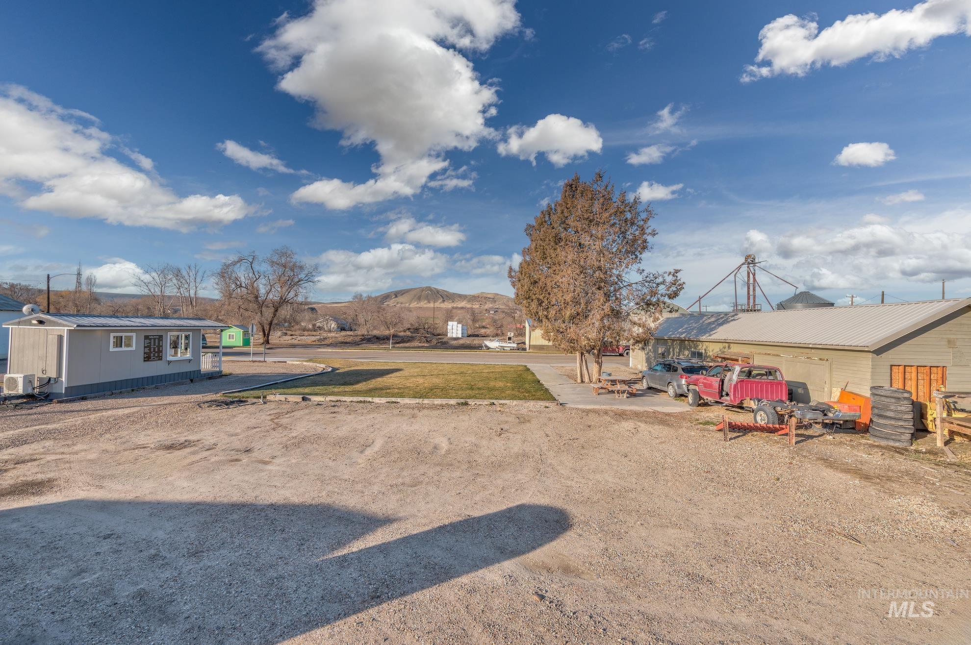 505 & 509 1st Street, Adrian, Oregon 97901, 5 Rooms, Business/Commercial For Sale, Price $199,000, 98970697