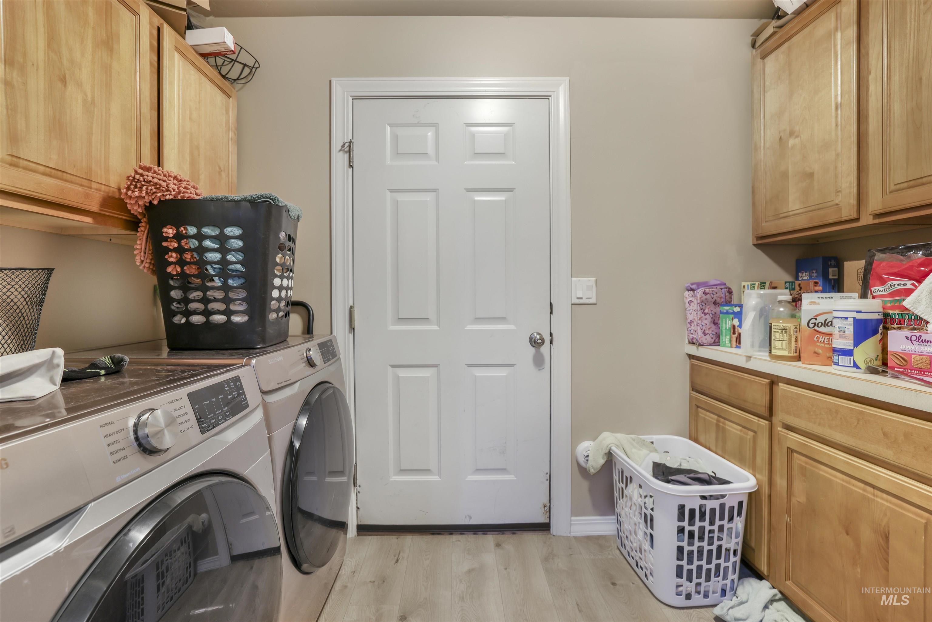 1461 Summer Place, Jerome, Idaho 83338, 3 Bedrooms, 2 Bathrooms, Residential For Sale, Price $350,000, 98970699