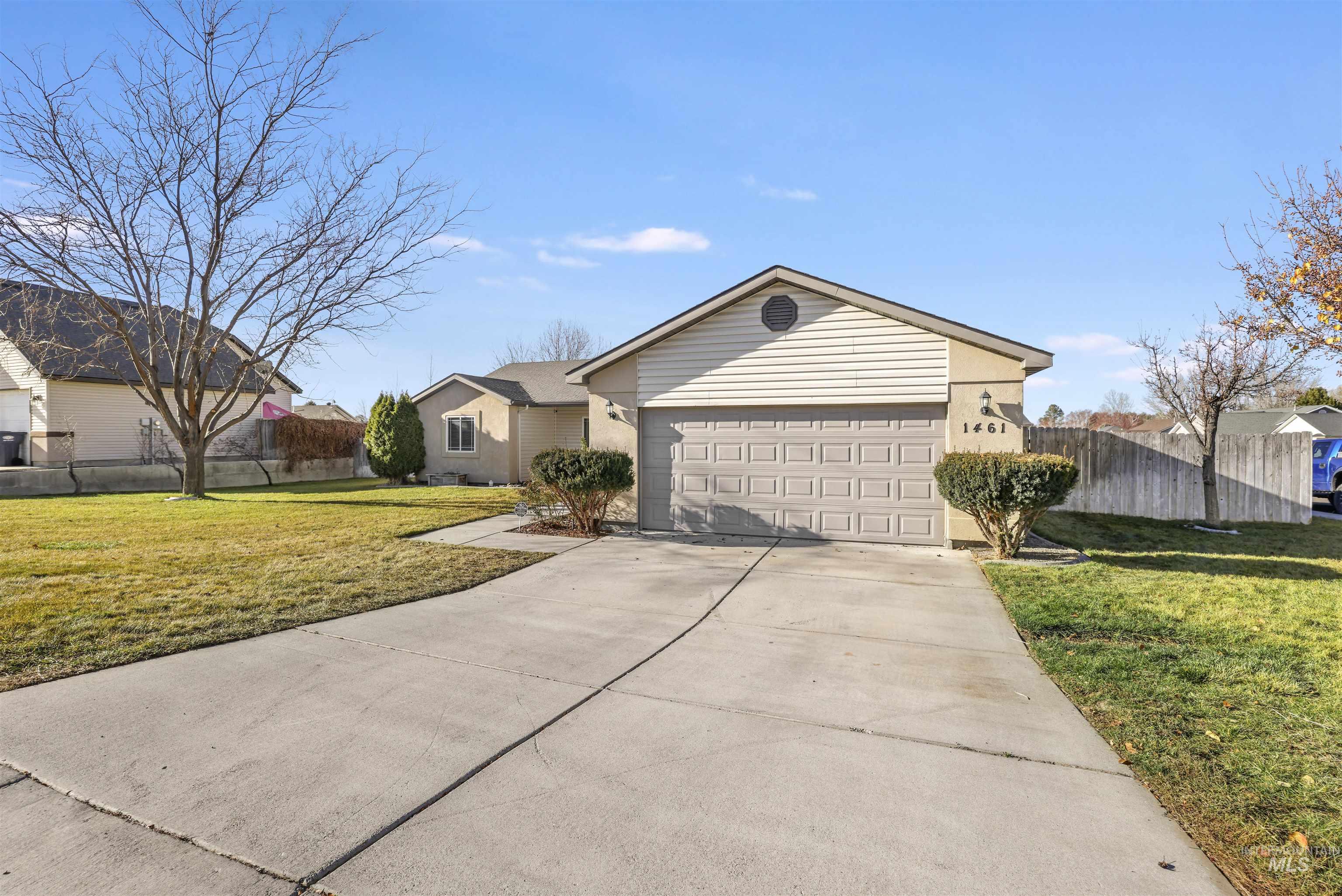 1461 Summer Place, Jerome, Idaho 83338, 3 Bedrooms, 2 Bathrooms, Residential For Sale, Price $350,000, 98970699