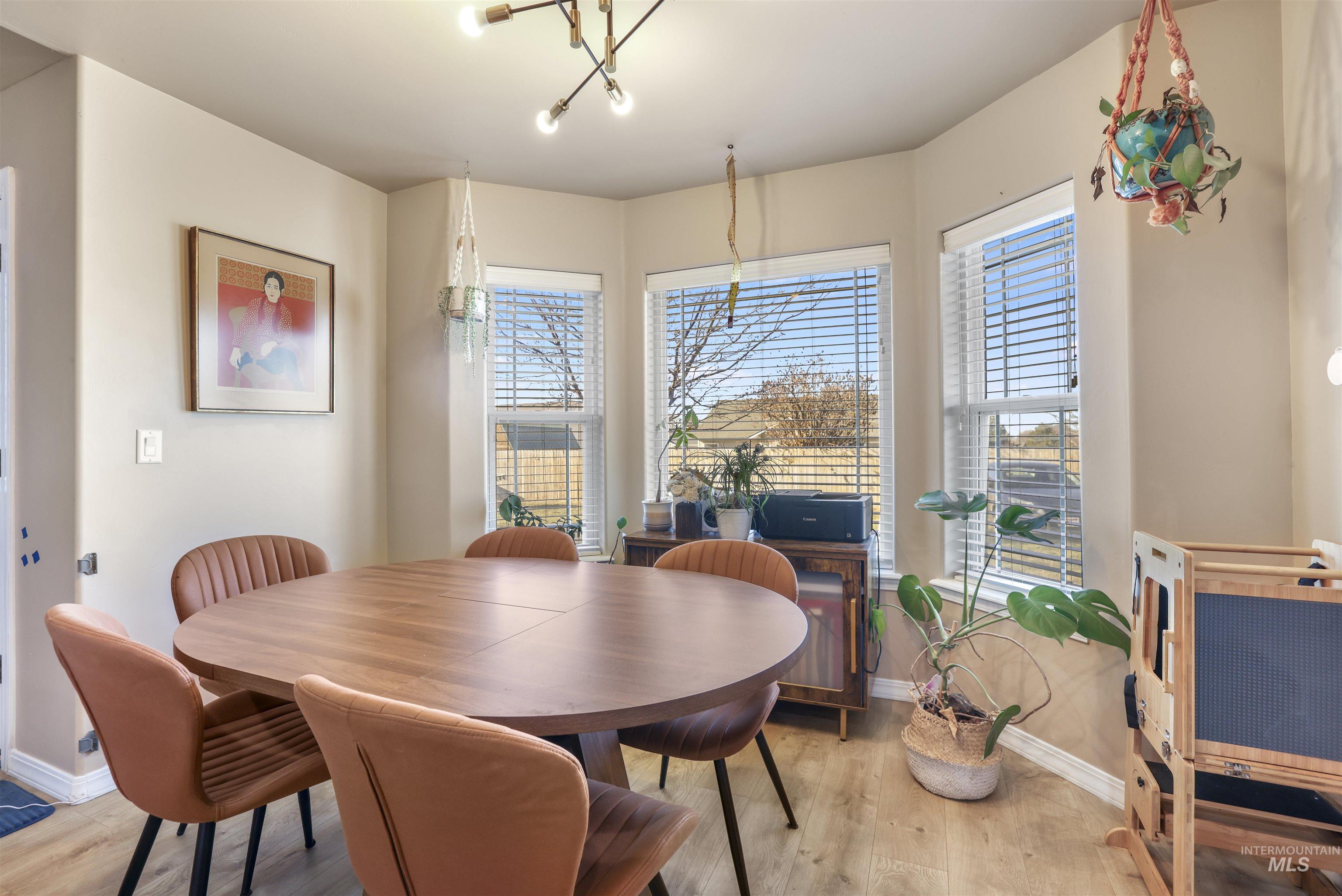 1461 Summer Place, Jerome, Idaho 83338, 3 Bedrooms, 2 Bathrooms, Residential For Sale, Price $350,000, 98970699