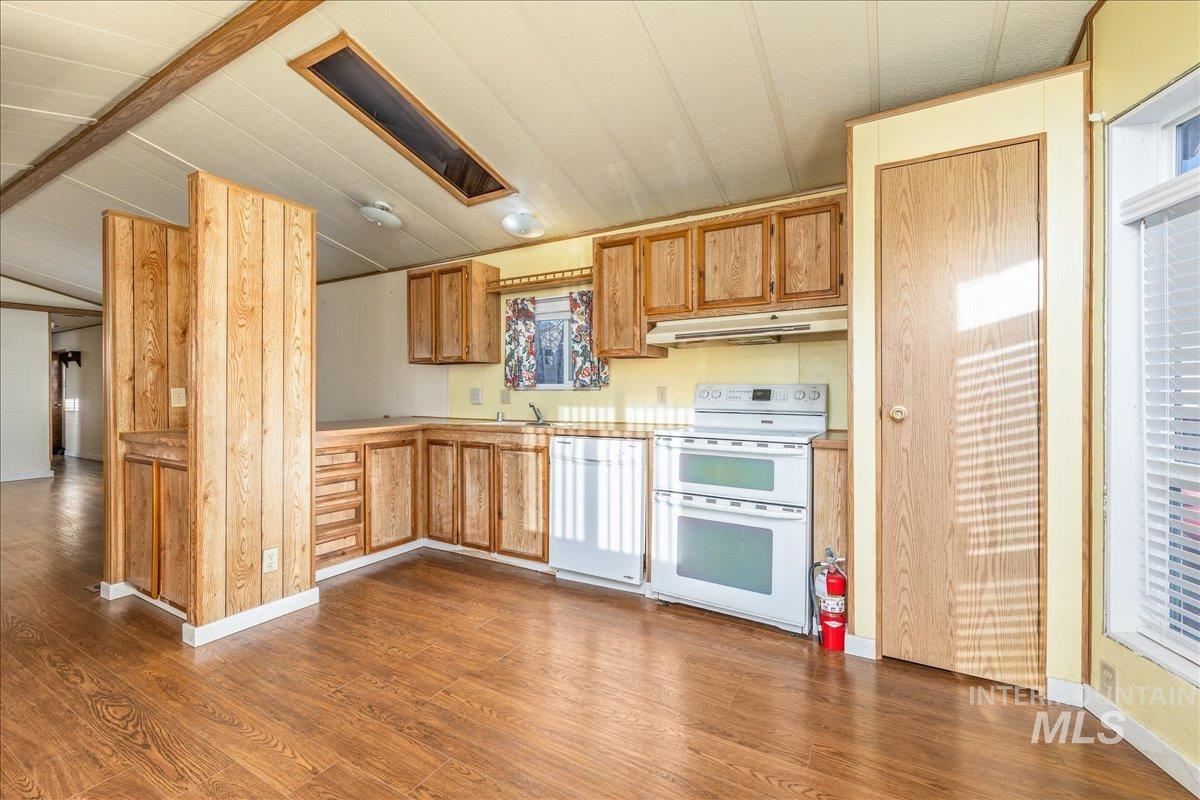 5209 W. Targee Street, Boise, Idaho 83705, 2 Bedrooms, 1 Bathroom, Residential For Sale, Price $55,000, 98970703