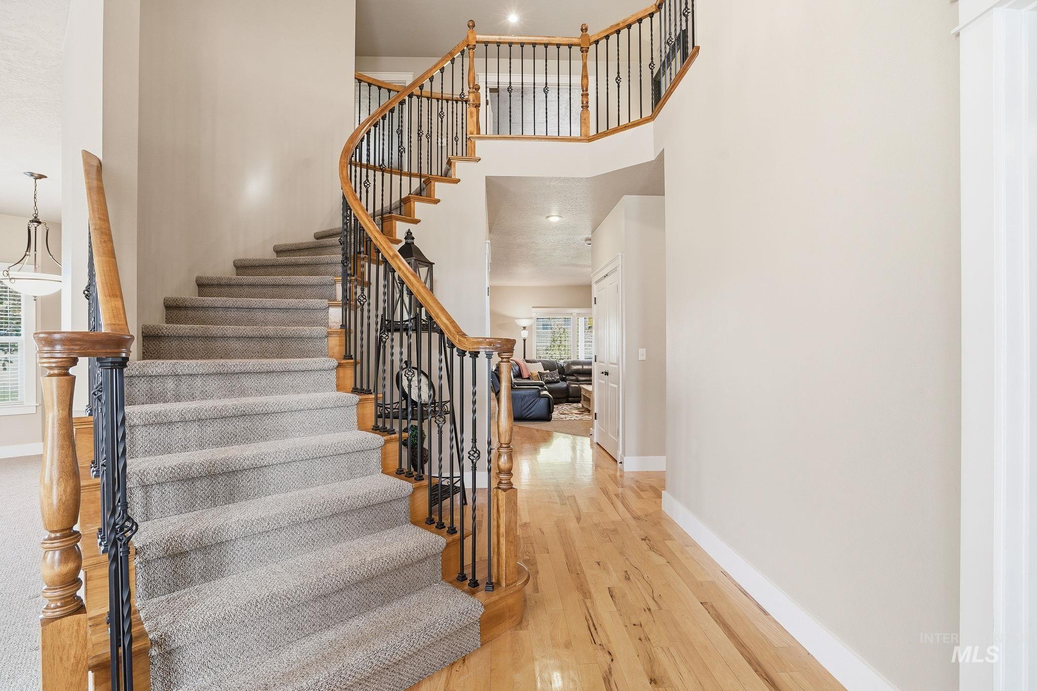 4694 N Abruzzo Ave, Meridian, Idaho 83646, 4 Bedrooms, 2.5 Bathrooms, Residential For Sale, Price $859,900, 98970704