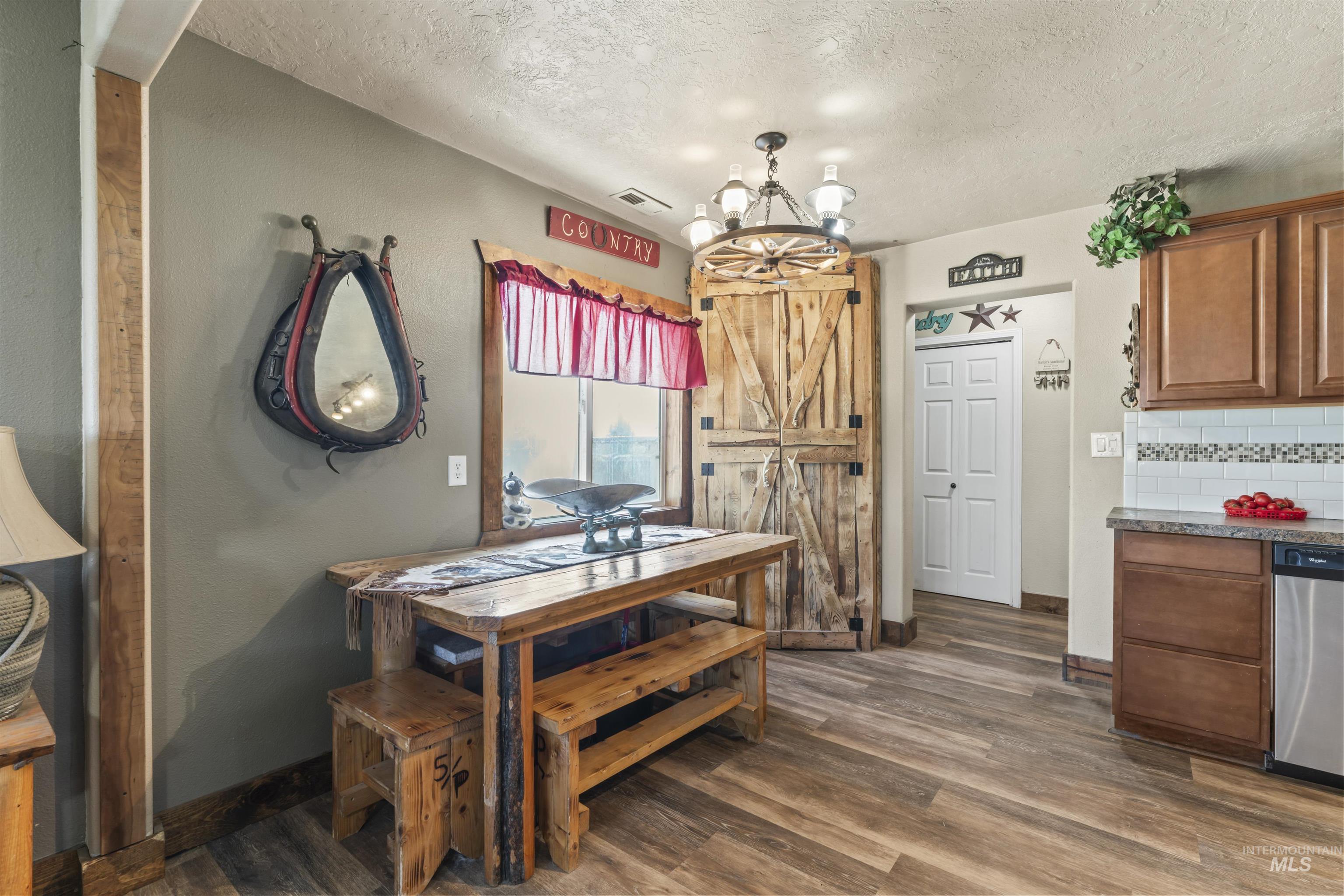 9221 Brill Road, Emmett, Idaho 83617, 3 Bedrooms, 2 Bathrooms, Residential For Sale, Price $745,000, 98970705