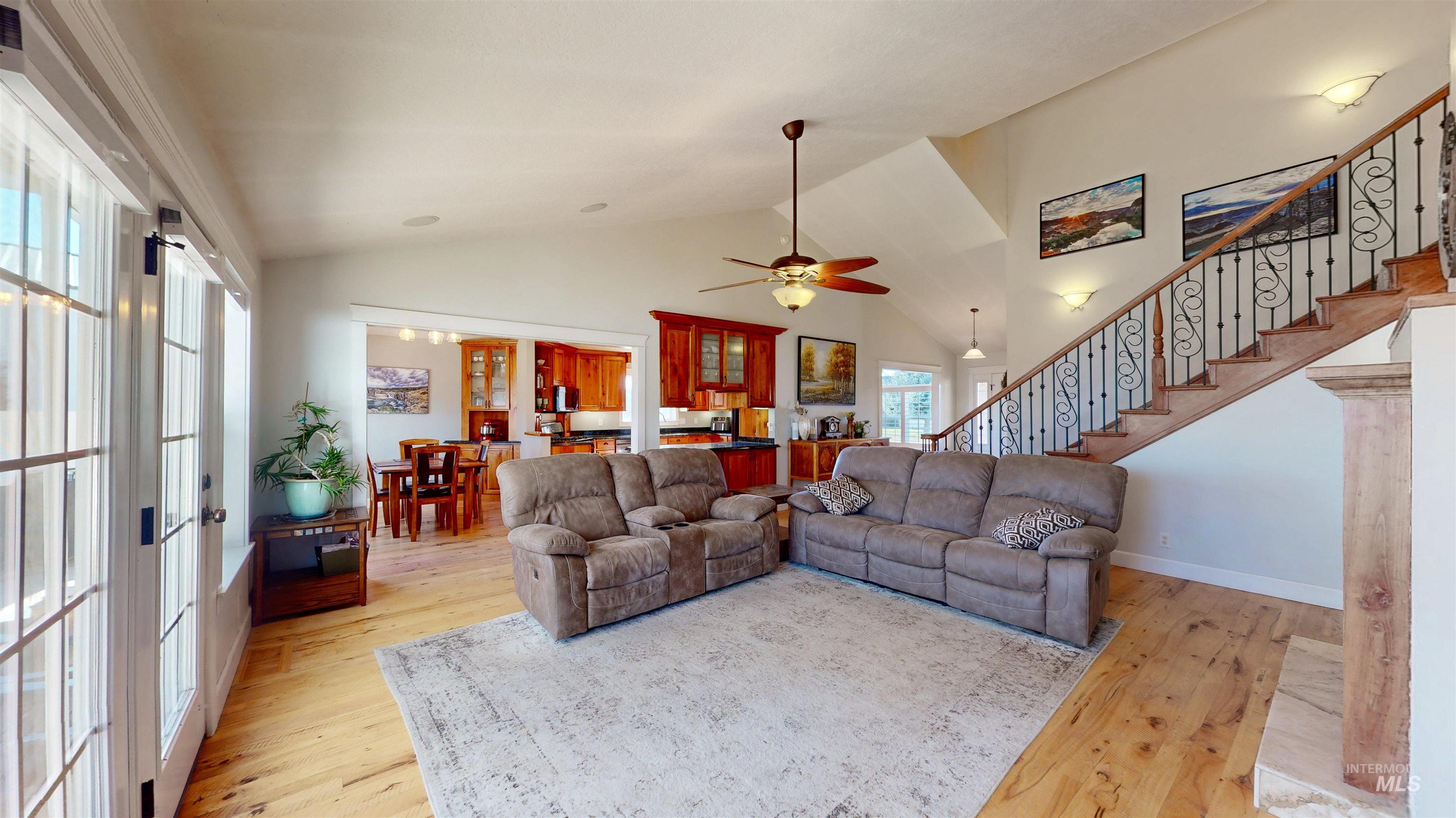 1111 Cole Street, Kimberly, Idaho 83341, 5 Bedrooms, 4 Bathrooms, Residential For Sale, Price $674,900,MLS 98970706