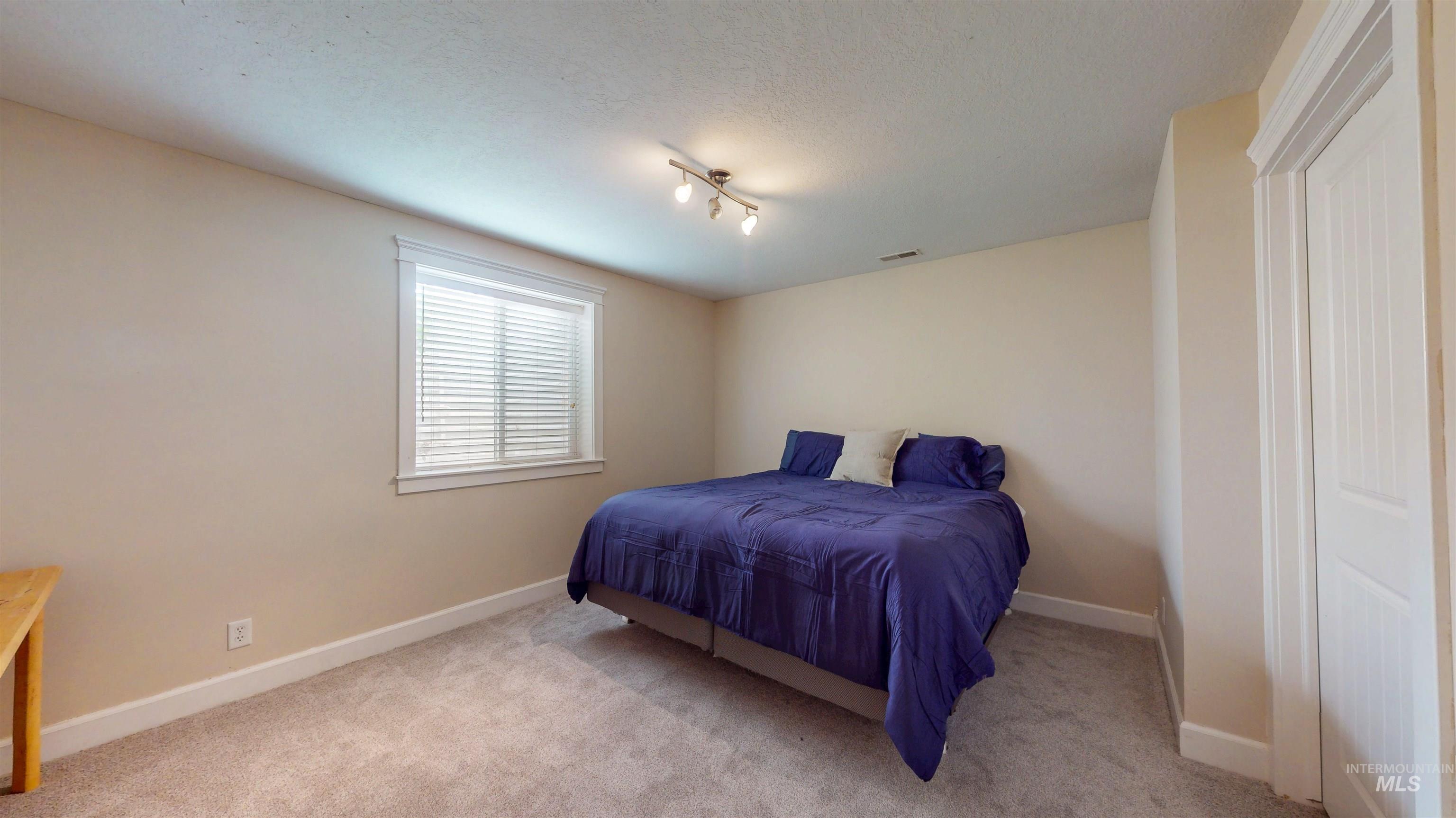 1111 Cole Street, Kimberly, Idaho 83341, 5 Bedrooms, 4 Bathrooms, Residential For Sale, Price $674,900,MLS 98970706