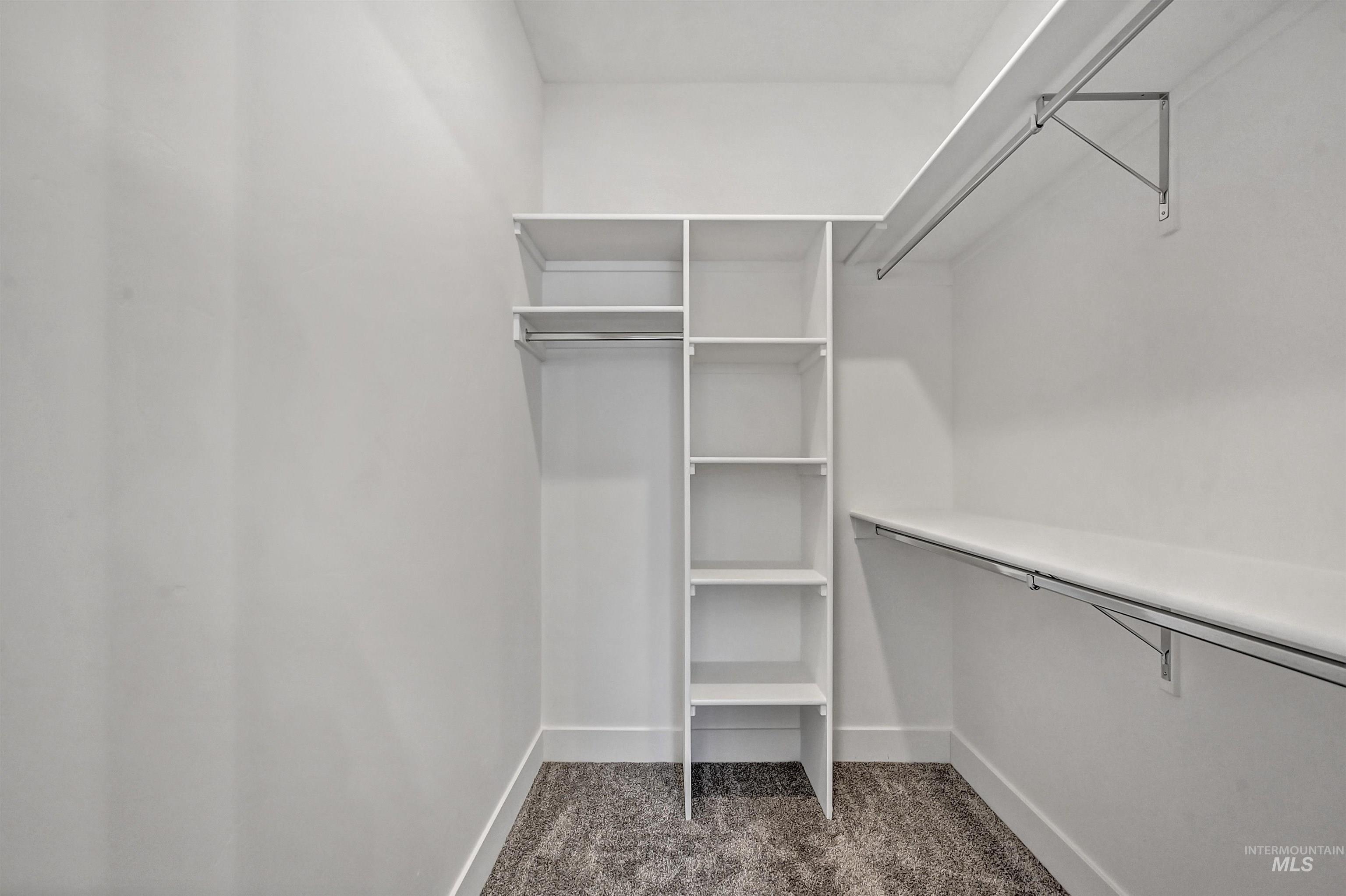 7604 N Ferris Ave, Boise, Idaho 83714, 3 Bedrooms, 2.5 Bathrooms, Residential For Sale, Price $565,900, 98970709