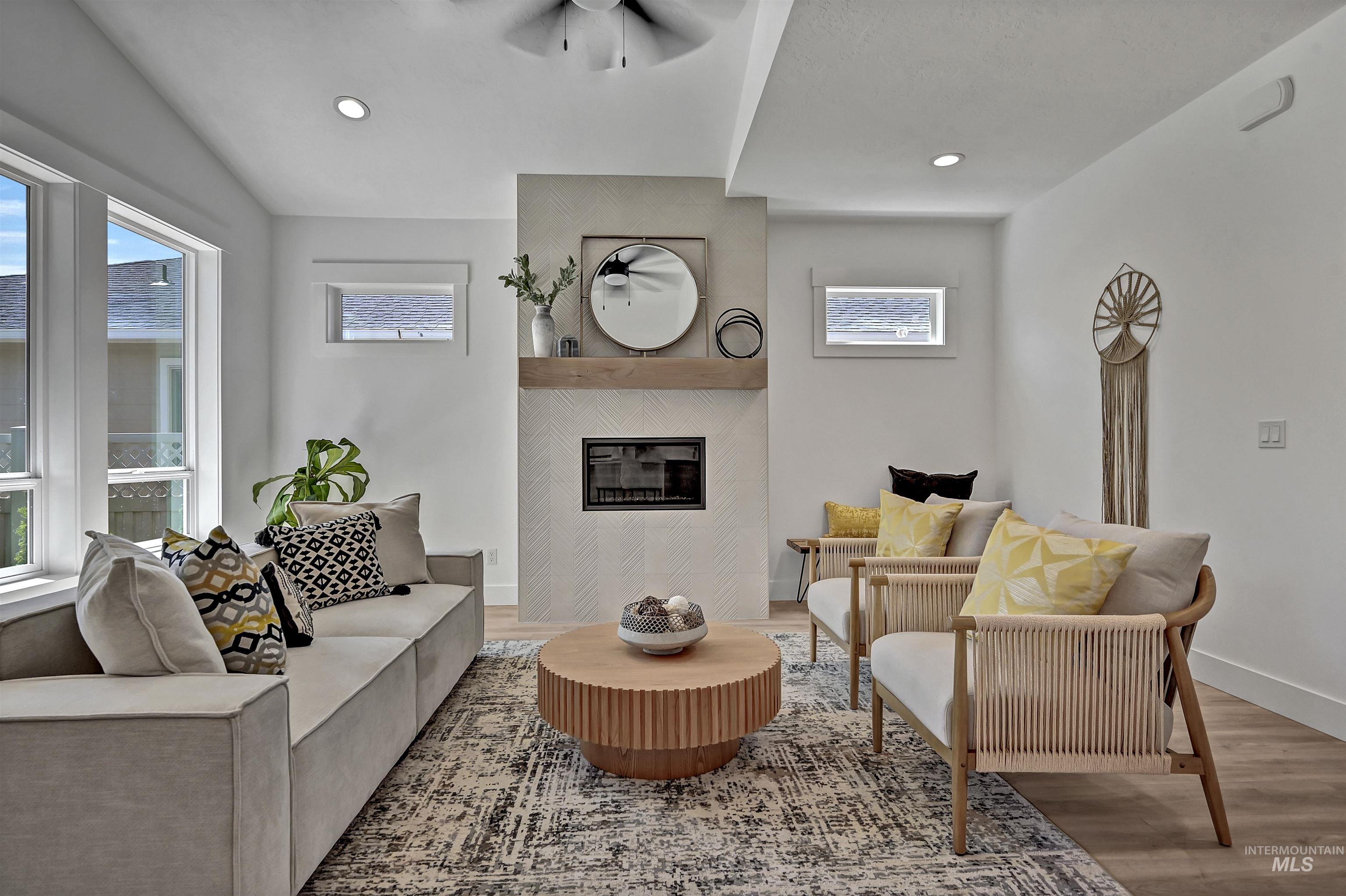 7604 N Ferris Ave, Boise, Idaho 83714, 3 Bedrooms, 2.5 Bathrooms, Residential For Sale, Price $565,900, 98970709