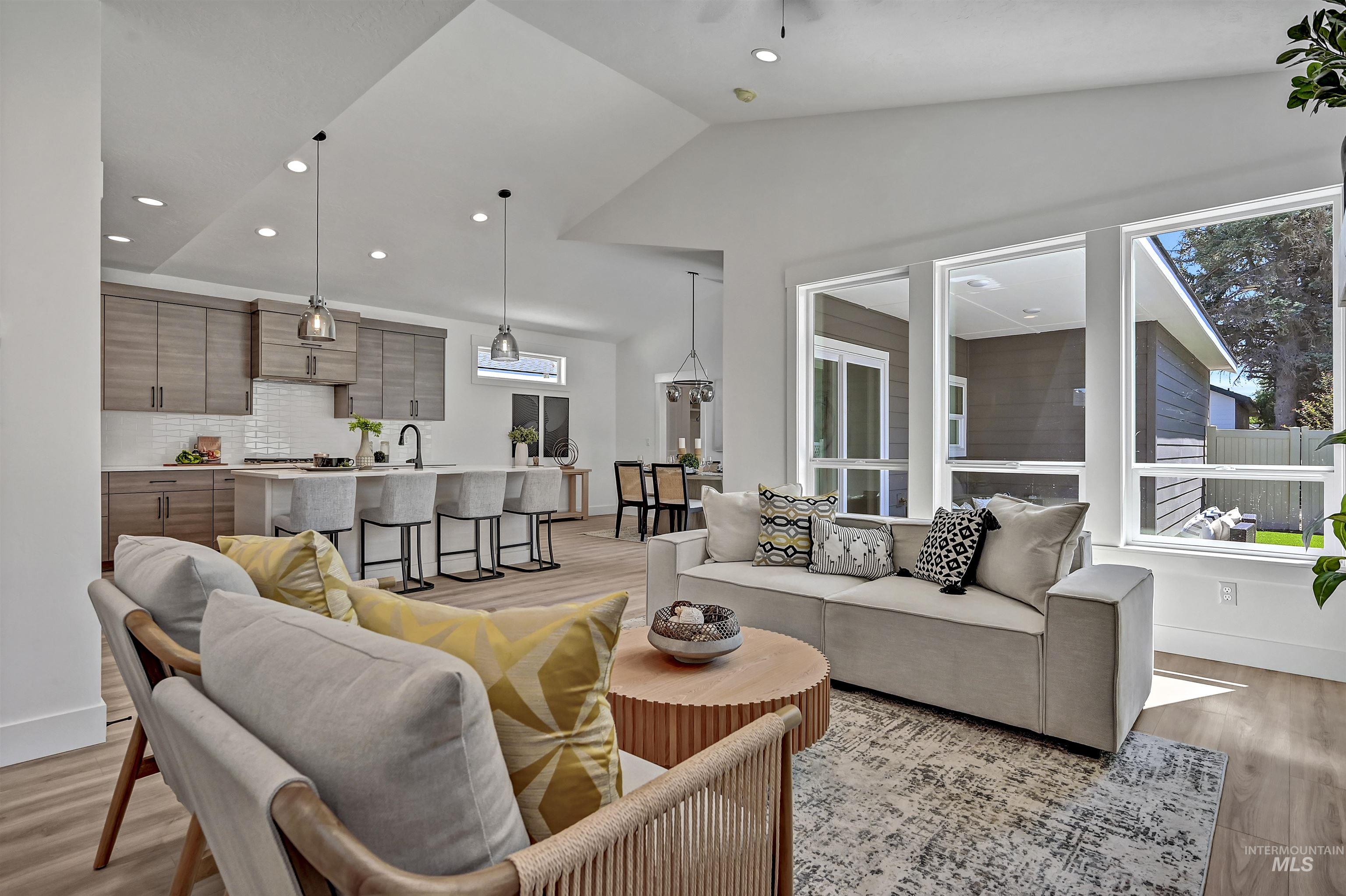 7604 N Ferris Ave, Boise, Idaho 83714, 3 Bedrooms, 2.5 Bathrooms, Residential For Sale, Price $565,900, 98970709