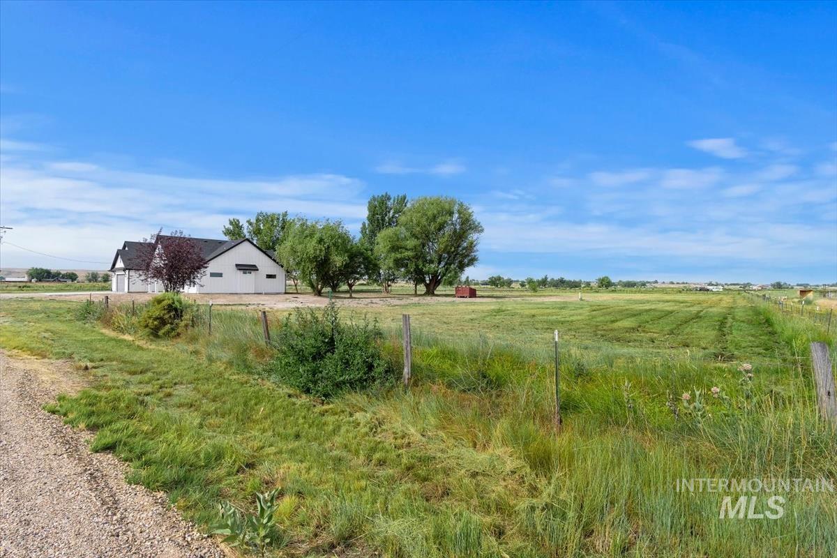 4695 County Line Rd, New Plymouth, Idaho 83655, 3 Bedrooms, 2 Bathrooms, Residential For Sale, Price $824,900, 98970720