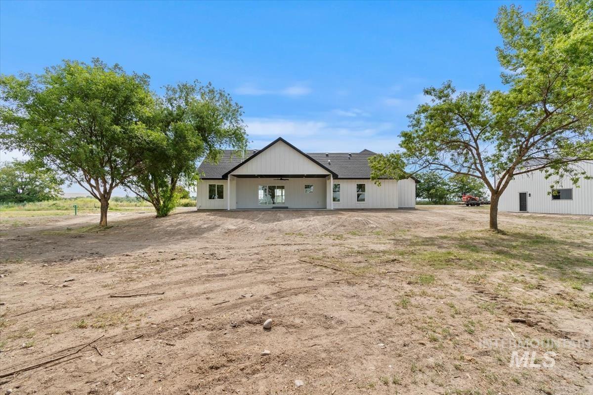 4695 County Line Rd, New Plymouth, Idaho 83655, 3 Bedrooms, 2 Bathrooms, Residential For Sale, Price $824,900, 98970720