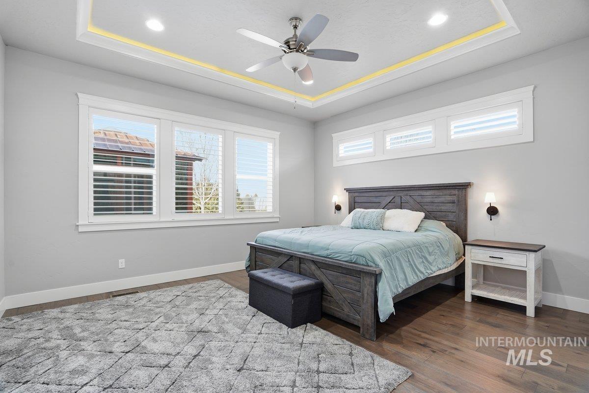 427 E Merino Street, Kuna, Idaho 83634, 4 Bedrooms, 2.5 Bathrooms, Residential For Sale, Price $815,000, 98970722