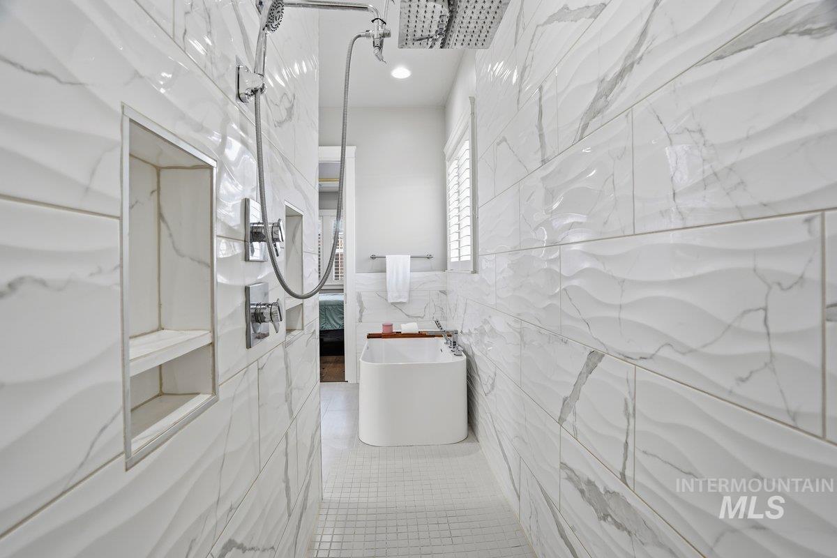 427 E Merino Street, Kuna, Idaho 83634, 4 Bedrooms, 2.5 Bathrooms, Residential For Sale, Price $815,000, 98970722