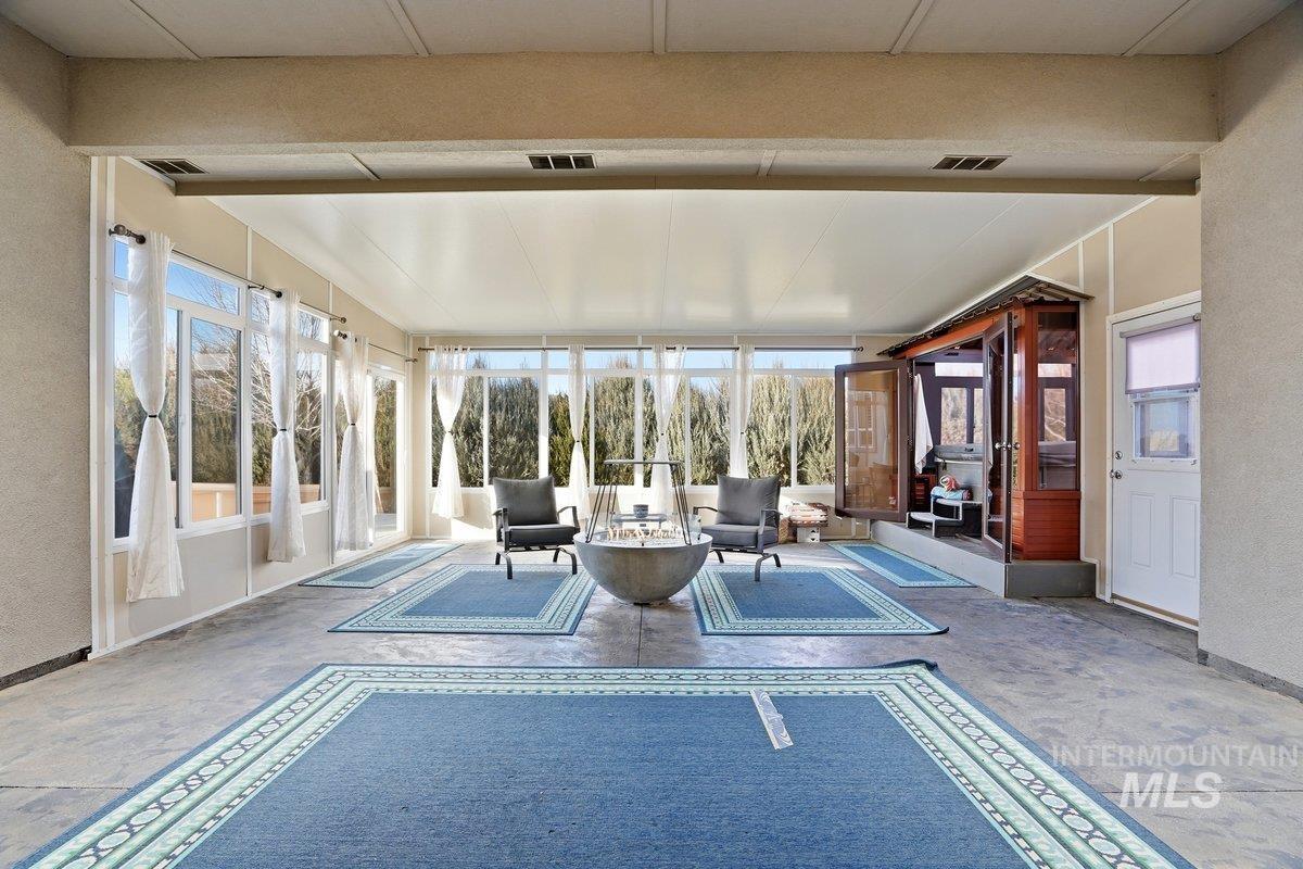 427 E Merino Street, Kuna, Idaho 83634, 4 Bedrooms, 2.5 Bathrooms, Residential For Sale, Price $815,000, 98970722