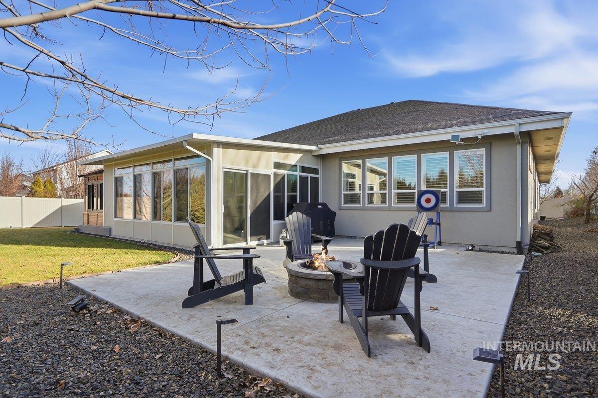 427 E Merino Street, Kuna, Idaho 83634, 4 Bedrooms, 2.5 Bathrooms, Residential For Sale, Price $815,000, 98970722