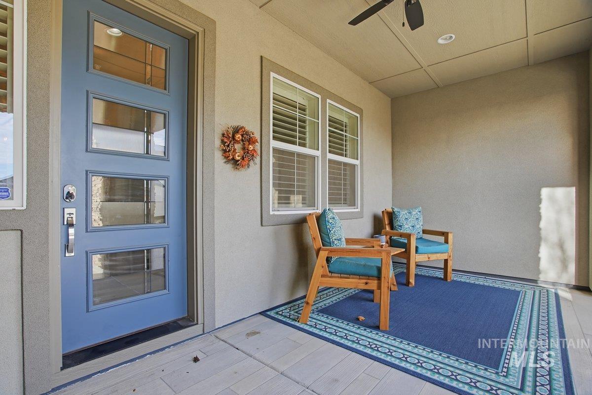 427 E Merino Street, Kuna, Idaho 83634, 4 Bedrooms, 2.5 Bathrooms, Residential For Sale, Price $815,000, 98970722