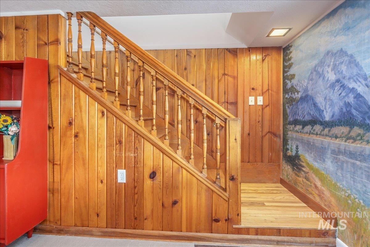 92 W Horizon Dr, Boise, Idaho 83702, 3 Bedrooms, 2 Bathrooms, Residential For Sale, Price $919,900, 98970725